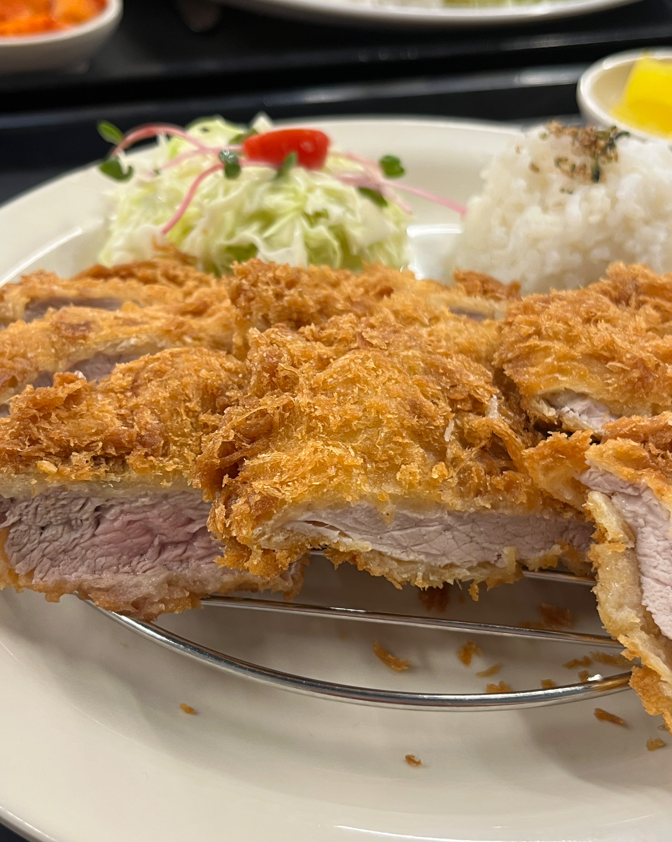 갈 때마다 아쉬운 점은 - 남양주 화도 맛집 홍익돈까스 남양주화도점