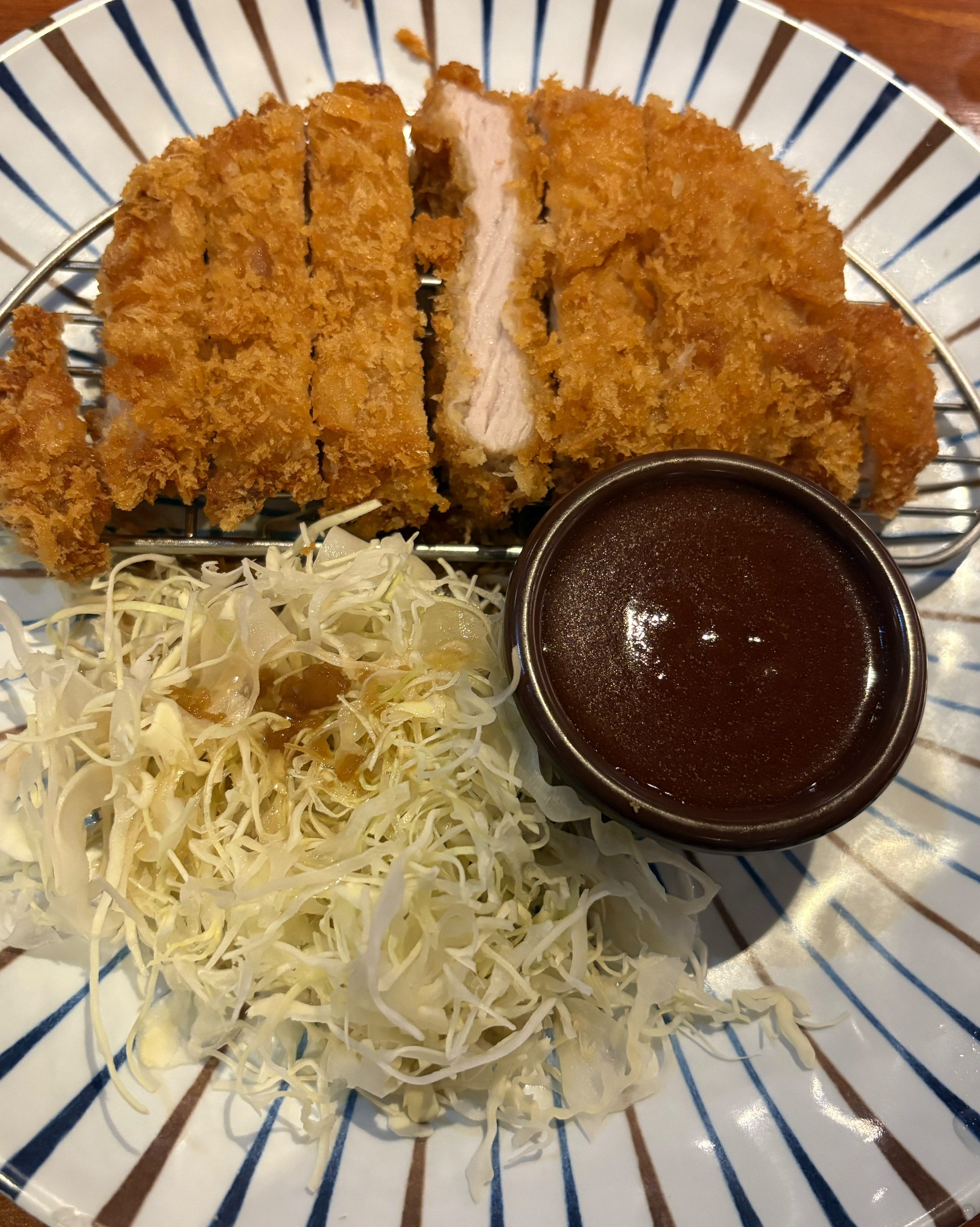 돈까스도 엄청 부드럽고 소바도 너무 맛있어요 - 울산 신정동 맛집 삼동소바 울산남구점