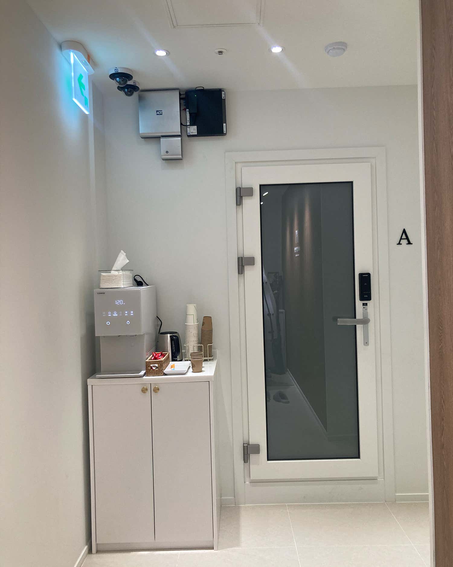 2번째 스튜디오 사진