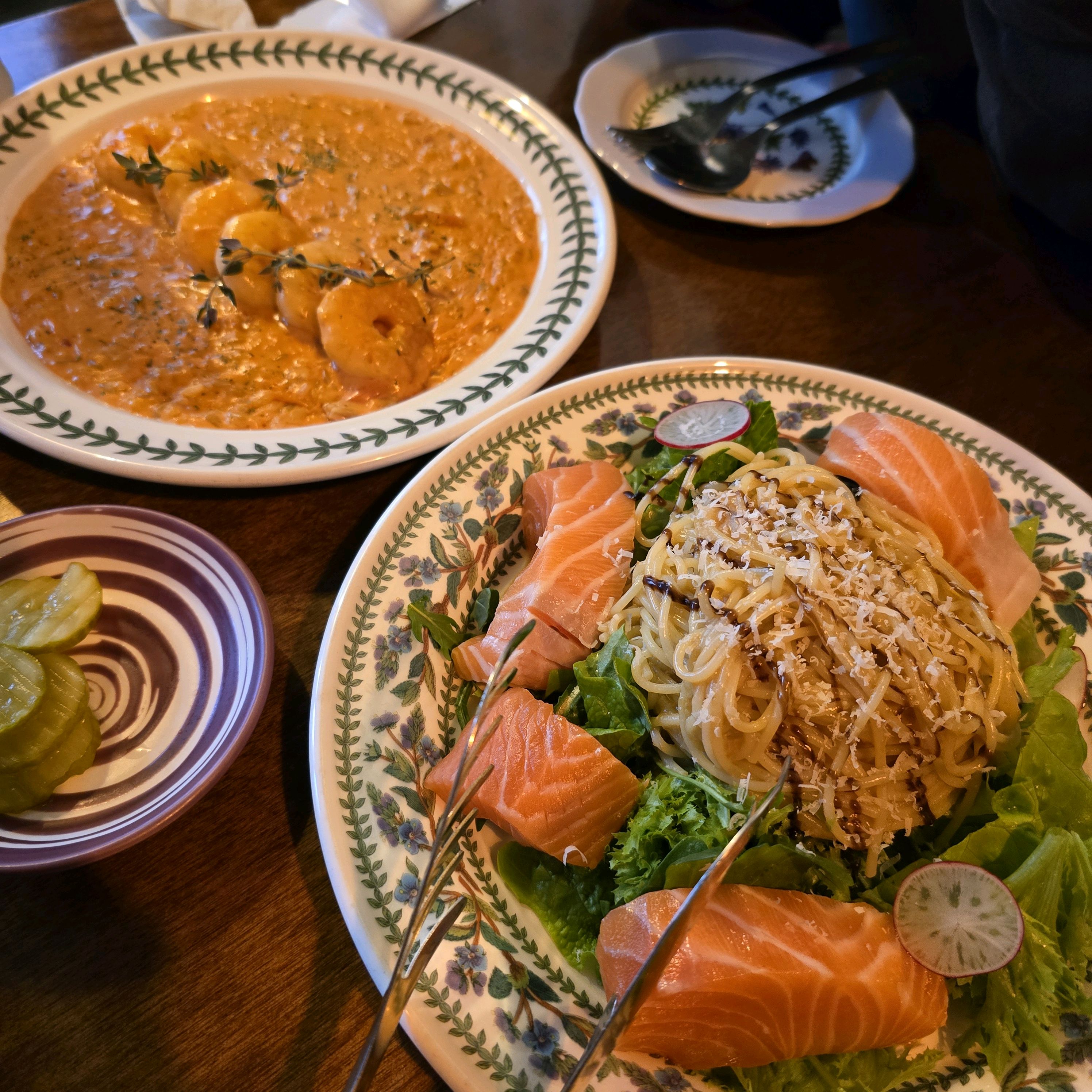 [홍대입구역 맛집 해브] 직접 가본 로컬 리뷰