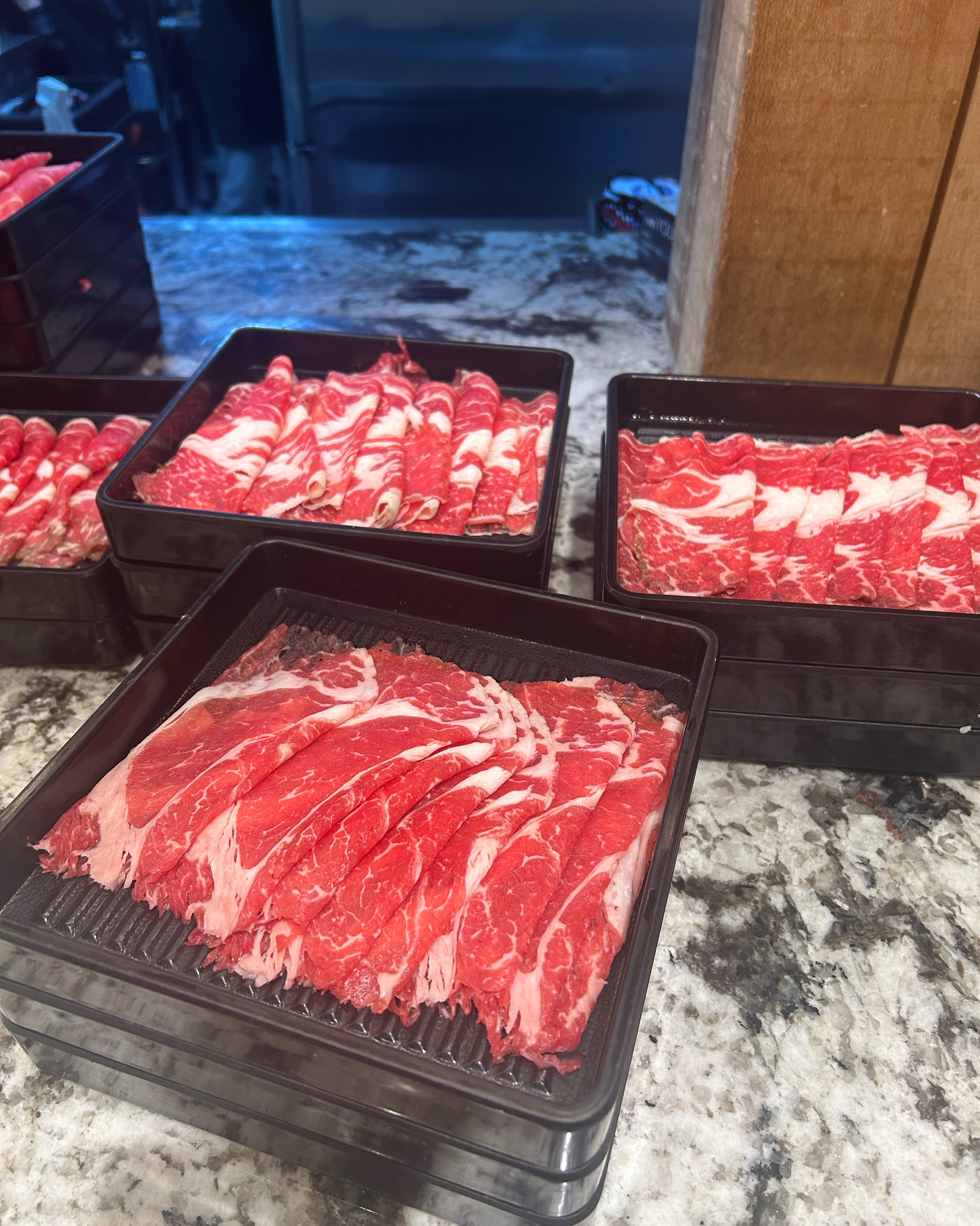 평일 저녁 이용 웨이팅 없이 바로 입장했어요 - 부산 광안리 맛집 샤브20 부산광안리점
