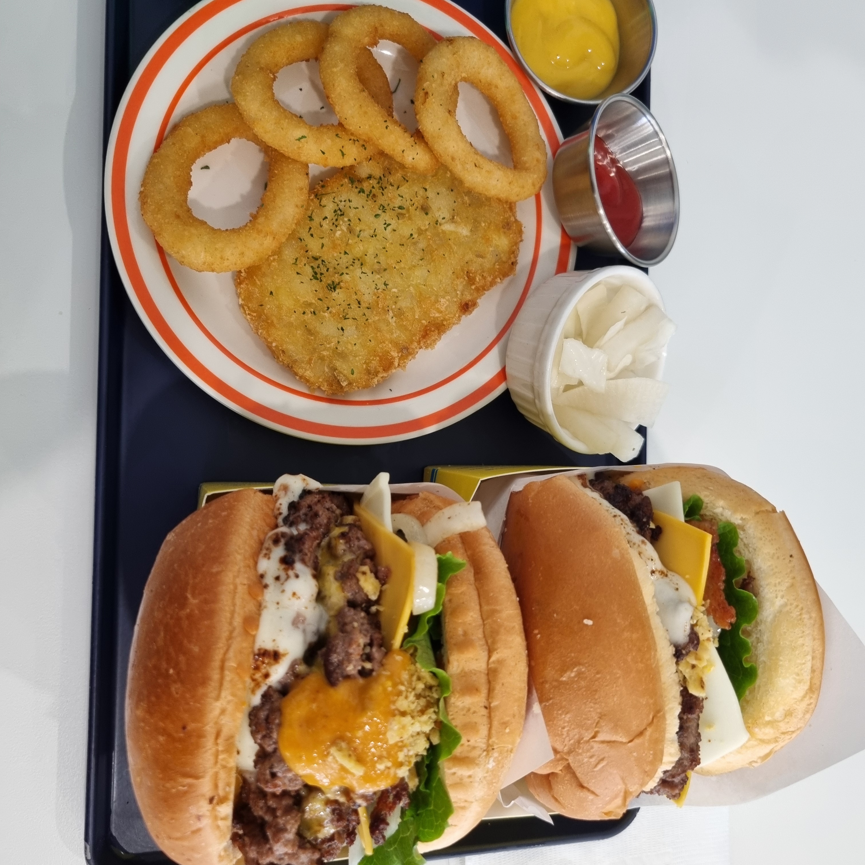 [홍대입구역 맛집 풀리너마이트 홍대] 직접 가본 로컬 리뷰