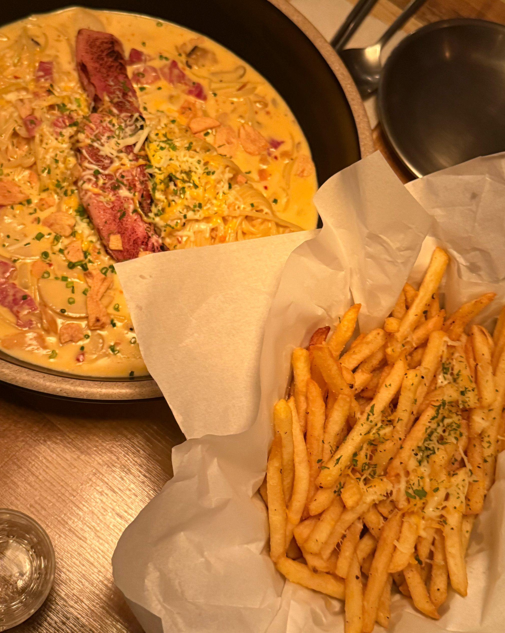 만국 = 까르보 - 천호동 맛집 만국미식회