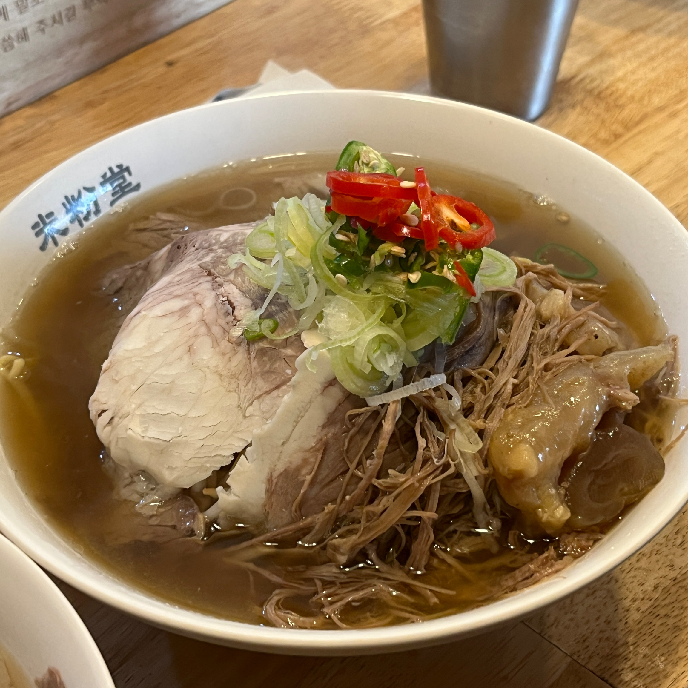 숙주도 싱싱하고 국물의 맛도 진해요! - 경성대 맛집 미분당 대연점