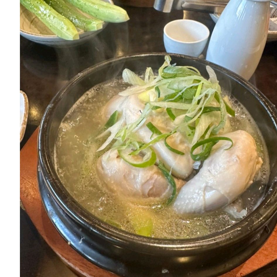 저녁식사로 들깨삼계탕 ! - 인천 맛집 경복궁삼계탕 송도점