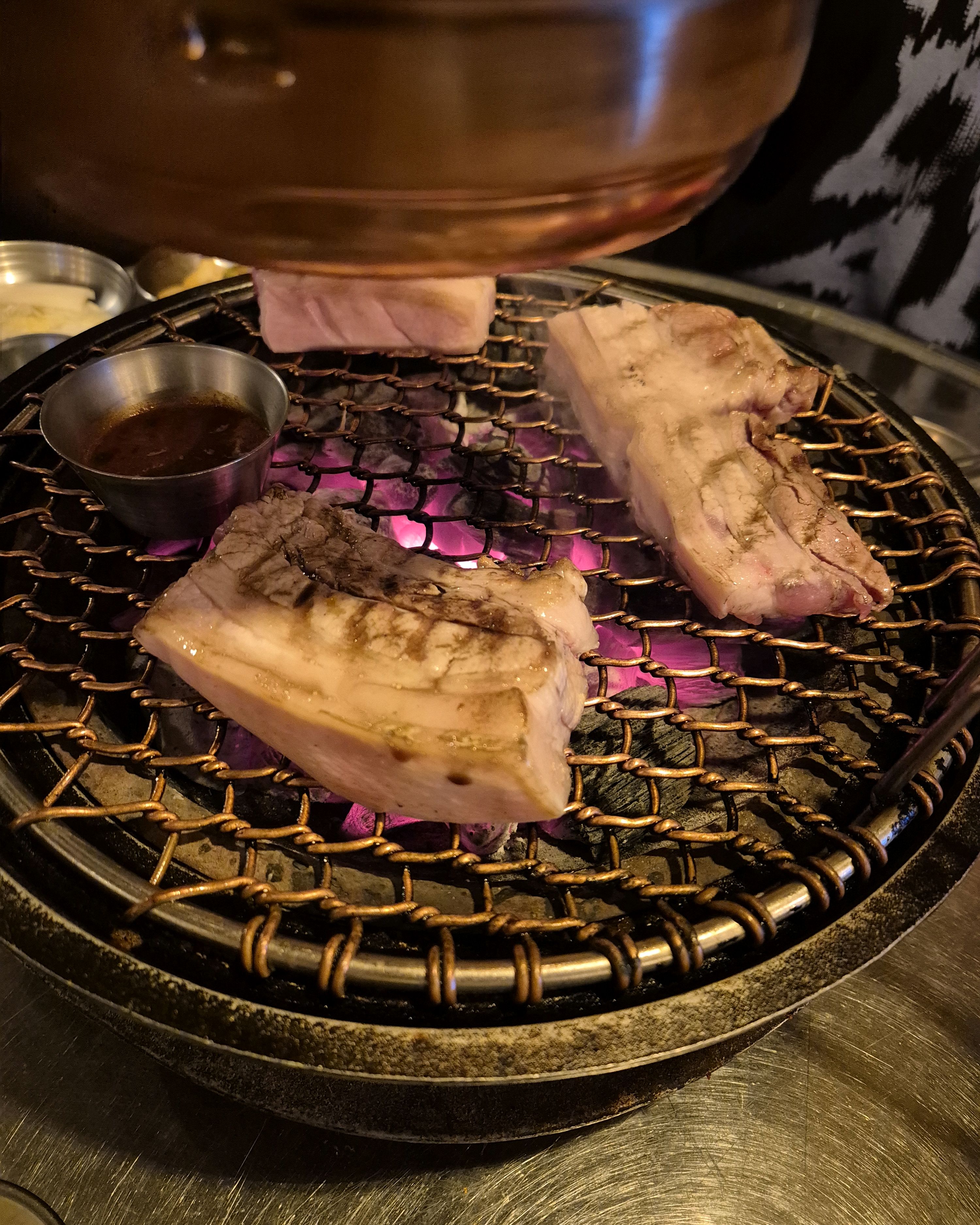 [홍대입구역 맛집 고기꾼김춘배 홍대본점] 직접 가본 로컬 리뷰