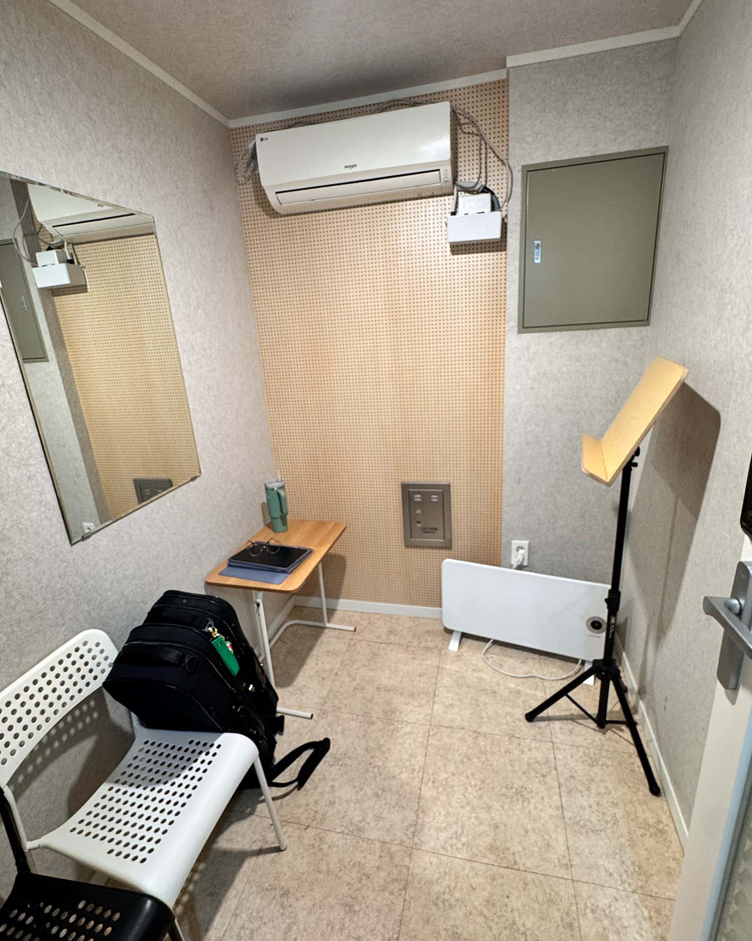 2번째 스튜디오 사진