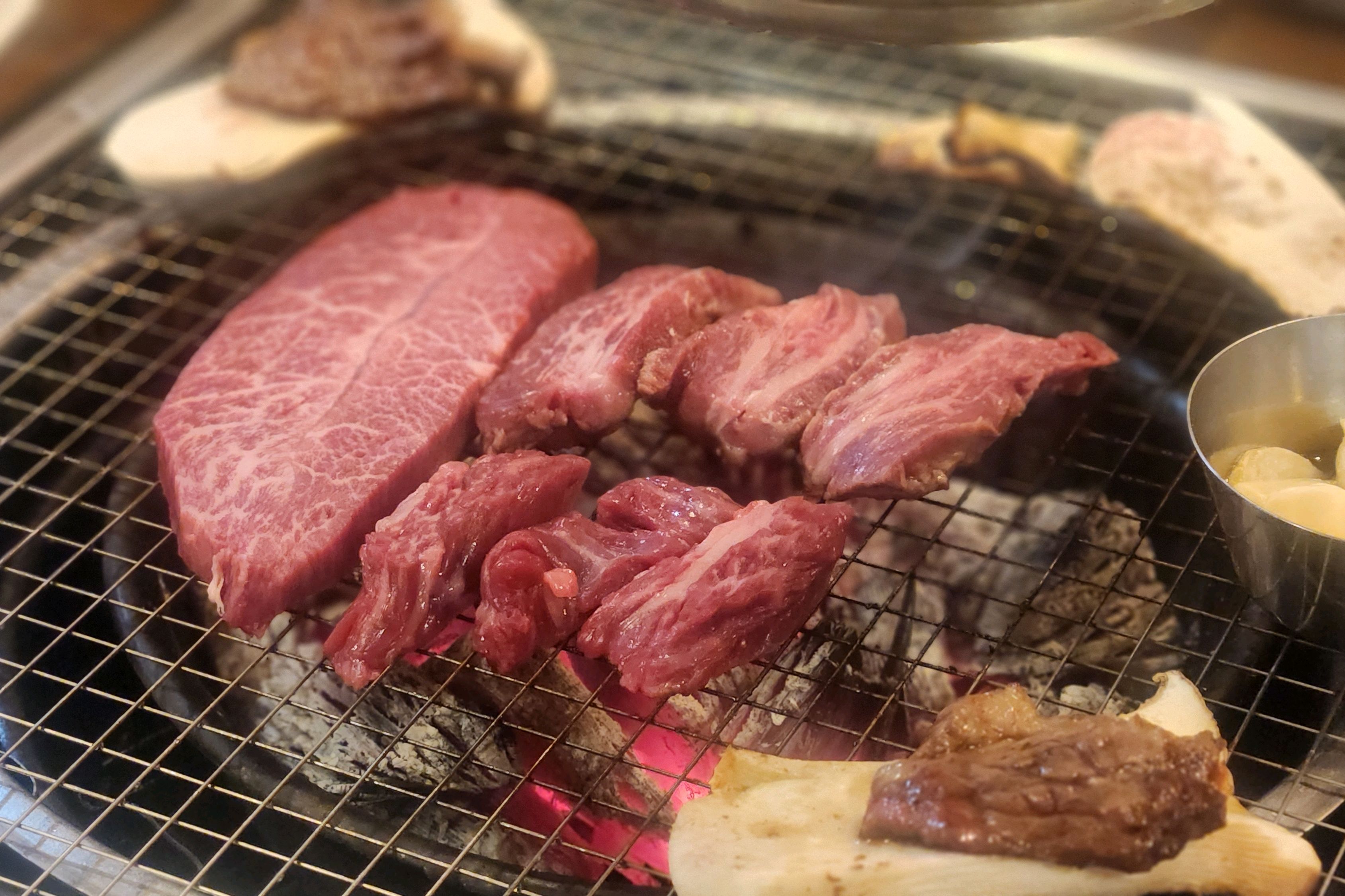 [홍대입구역 맛집 안동한우마을] 직접 가본 로컬 리뷰