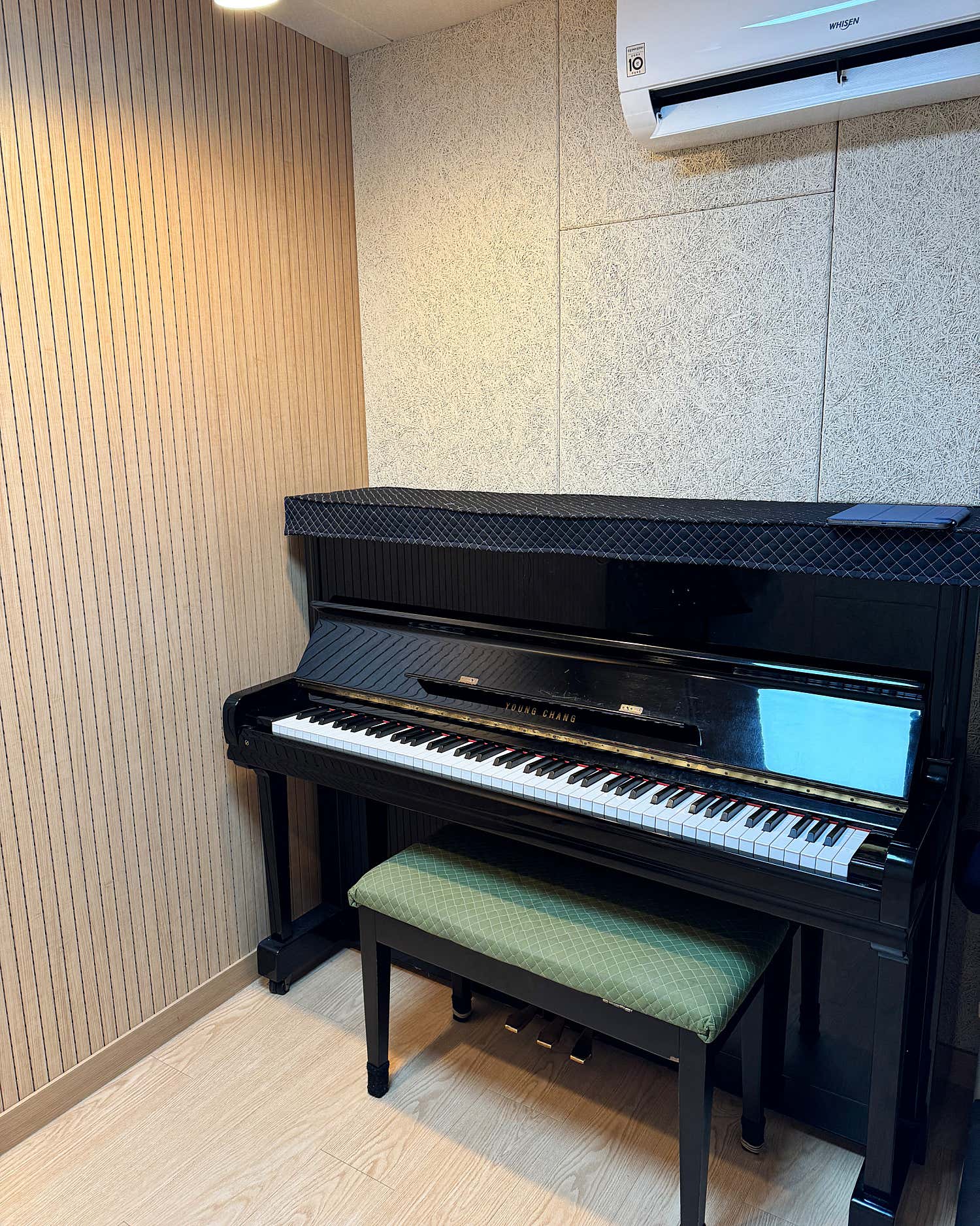 2번째 스튜디오 사진