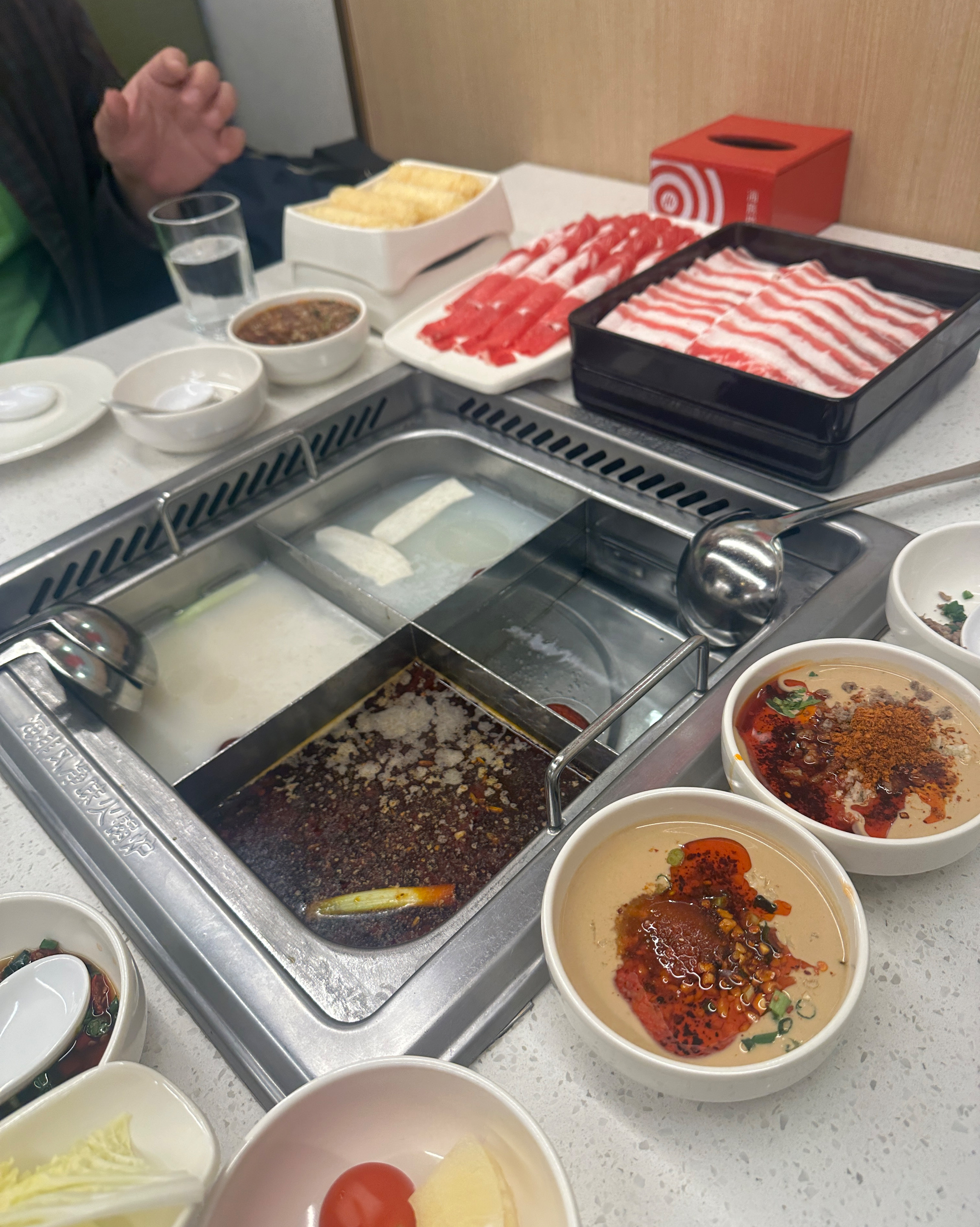 [홍대입구역 맛집 하이디라오 홍대점] 직접 가본 로컬 리뷰