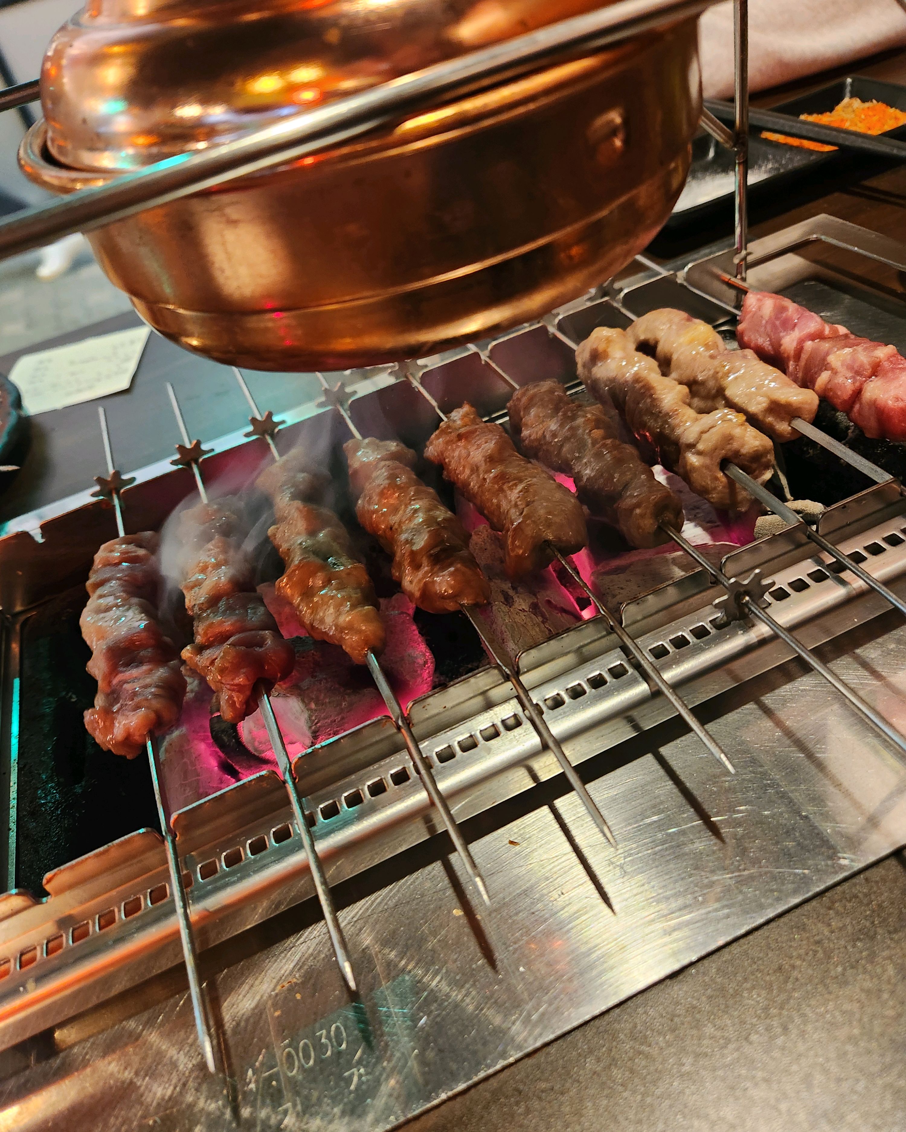 너무 맛있어요! 양꼬치 정말 두툼하고 괜히 천호돝 맛집이 아닌 것 같습니다 - 천호동 맛집 고양꼬치 천호점