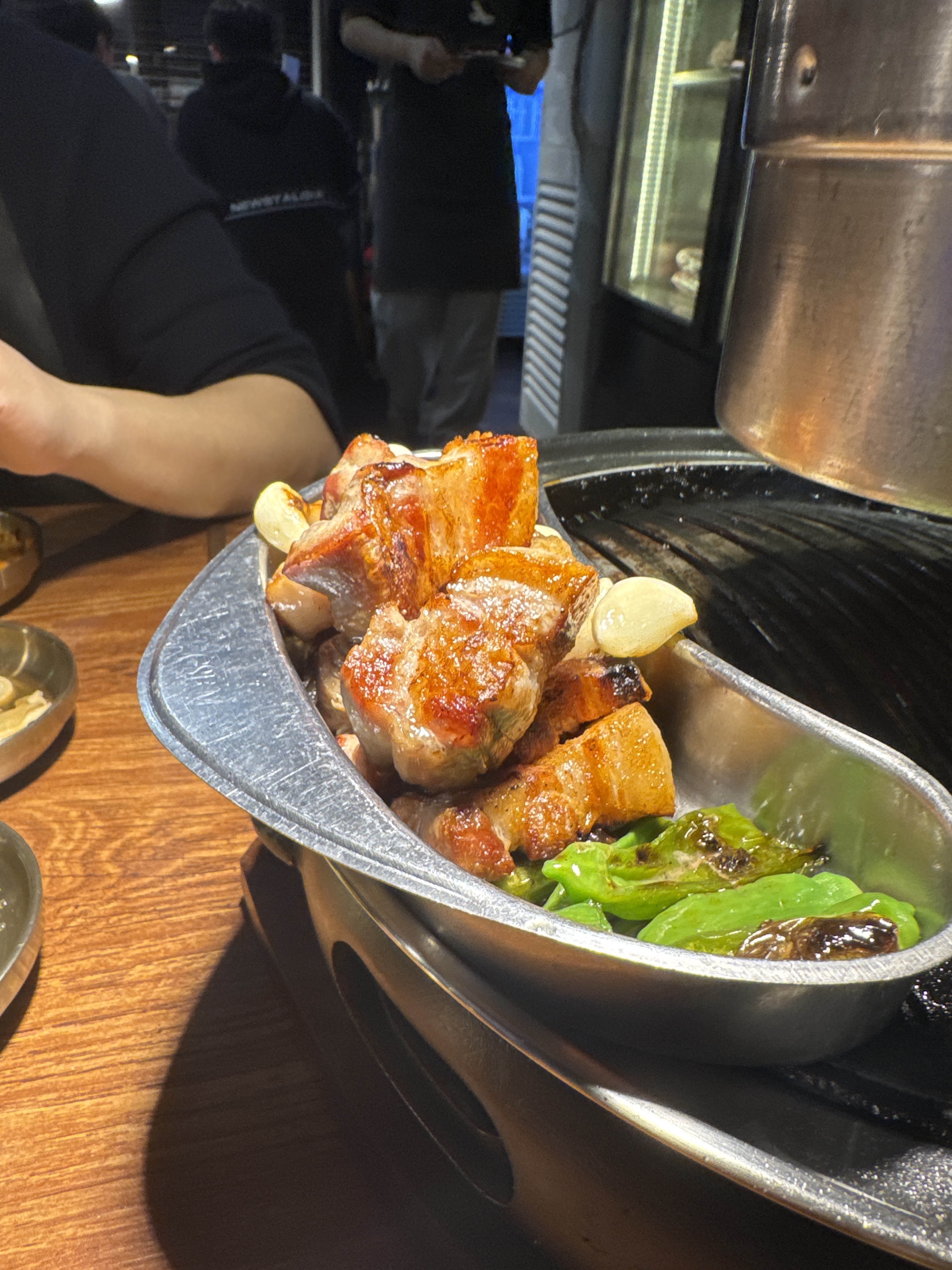 [홍대입구역 맛집 청돈옥 홍대본점] 직접 가본 로컬 리뷰