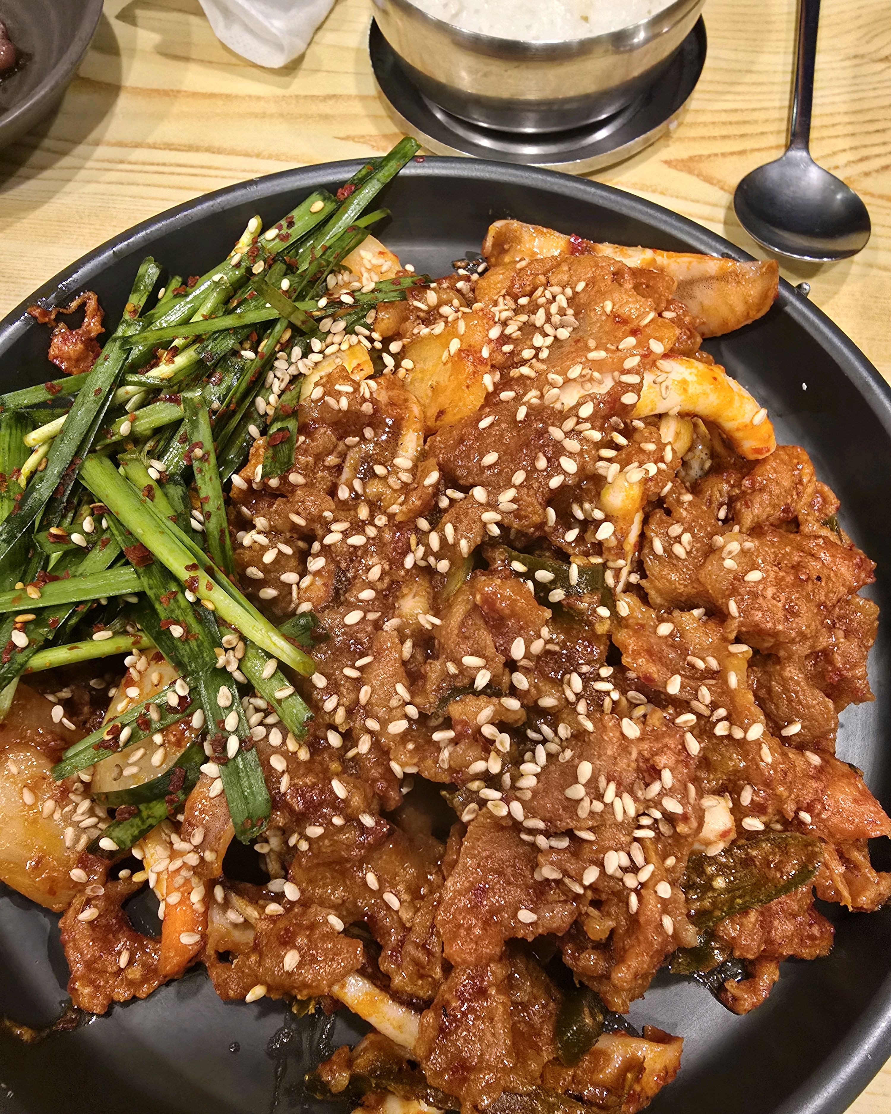 왜 사람들이 줄 서기를 마다하지 않을까? 알았다!! - 인천 맛집 오구당당 부평본점