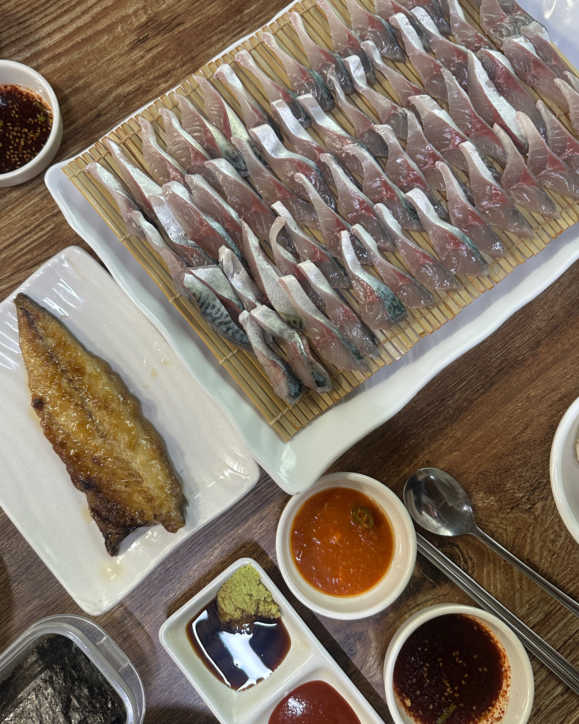 현지인 친구 추천으로 방문했어요 - 제주 맛집 원담 제주본점