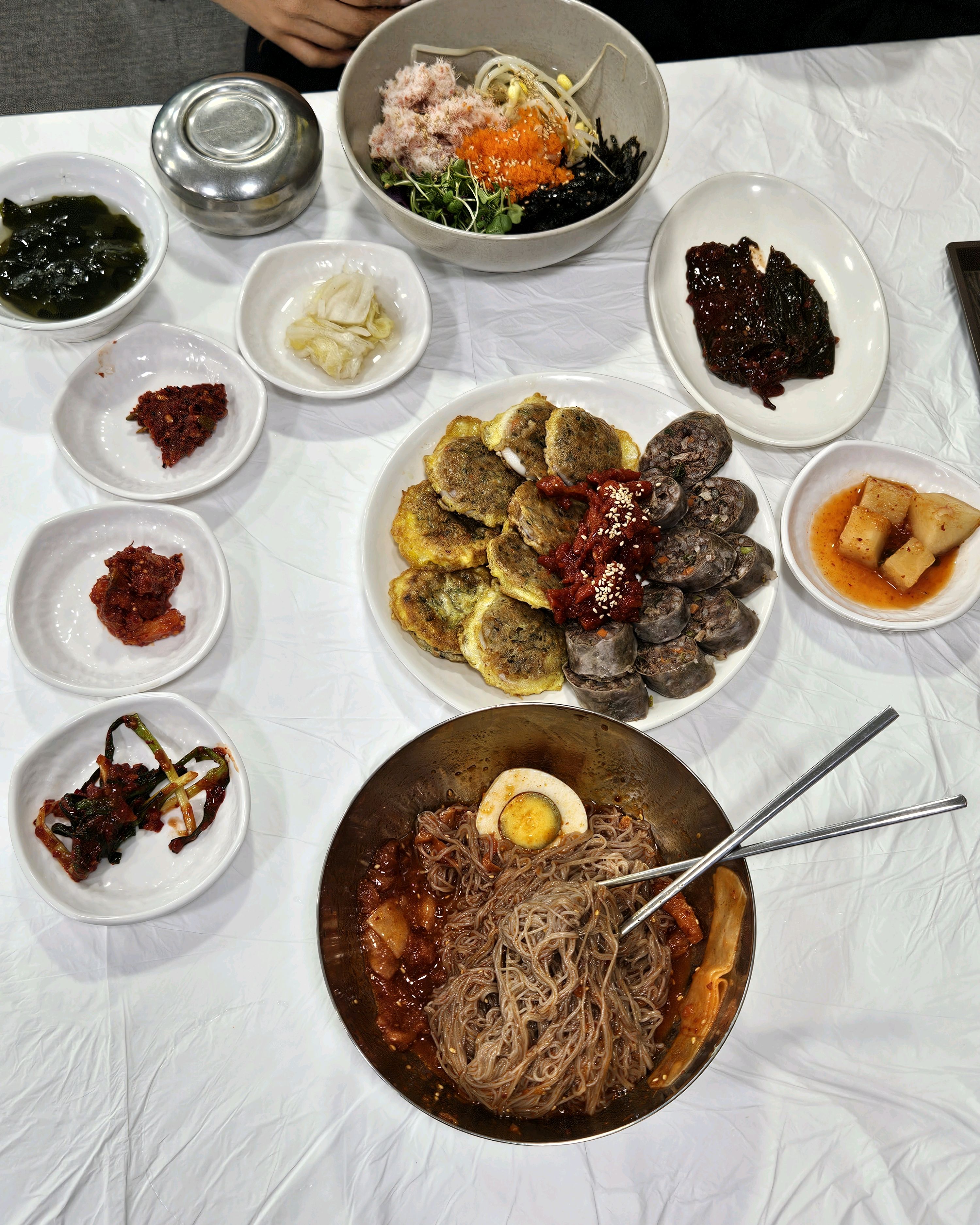 우선 모듬순대는 아바이순대, 오징어 순대 나오는데 - 아바이마을 맛집 아바이마을고원