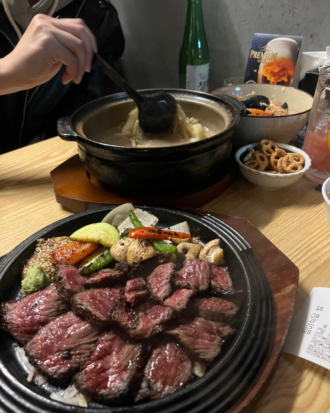 [홍대입구역 맛집 심야식당밤] 직접 가본 로컬 리뷰