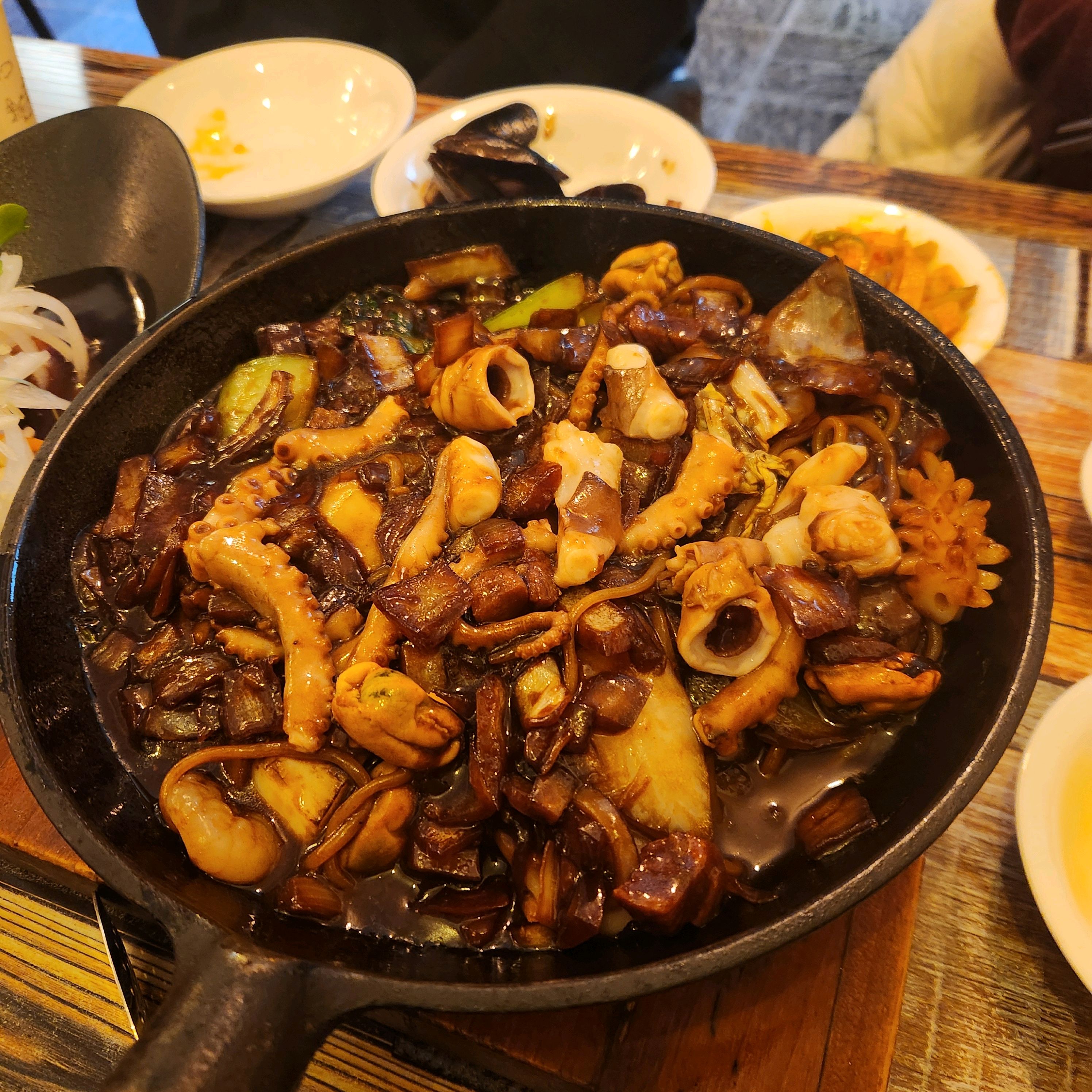 탕수육 고기 아주 두툼하고 - 부산기장 연화반점