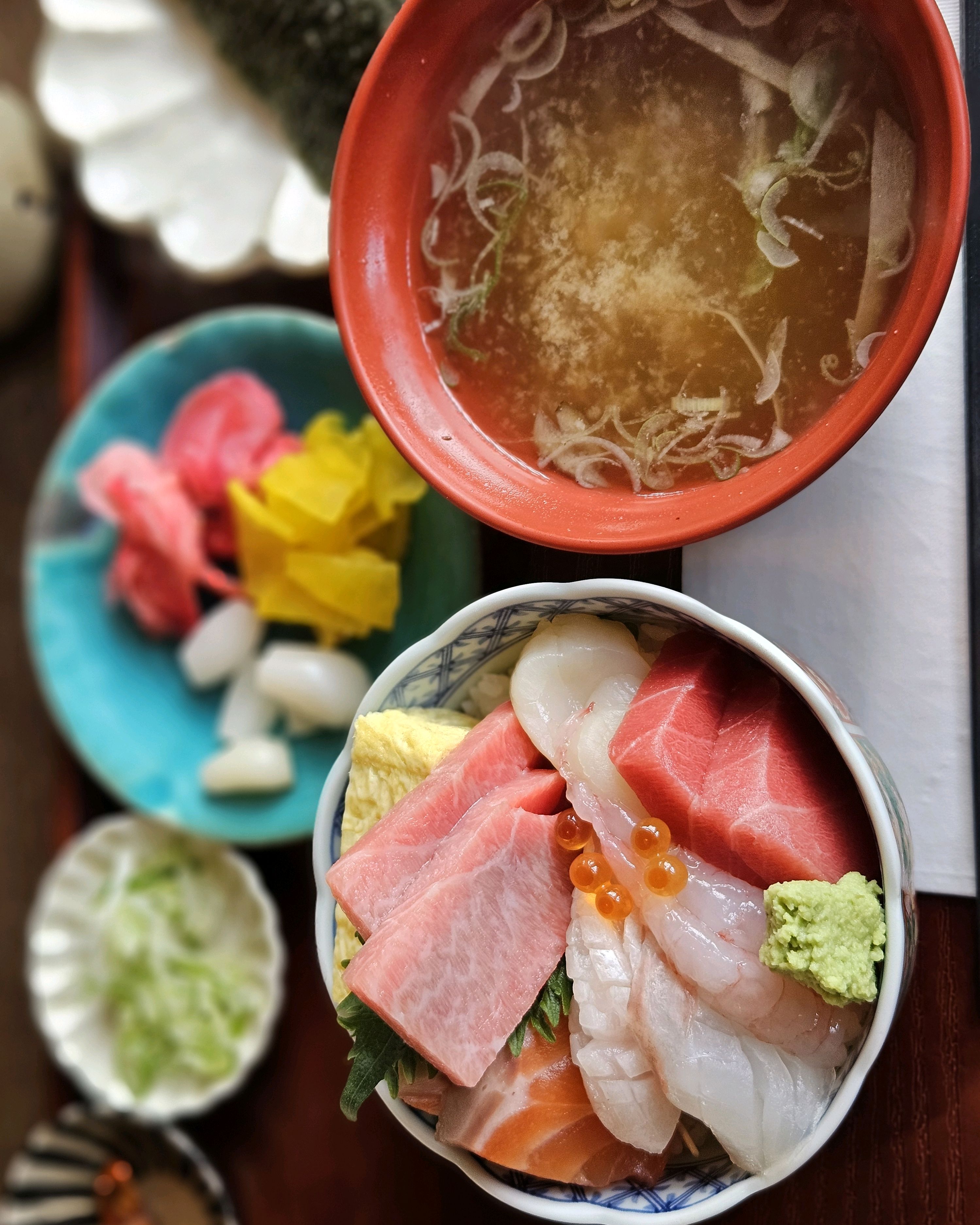 아이들과 방문했어요. 신산한 카이센동과 우니가동. 도로.아카미동 먹었어요. - 경포대 맛집 메시56