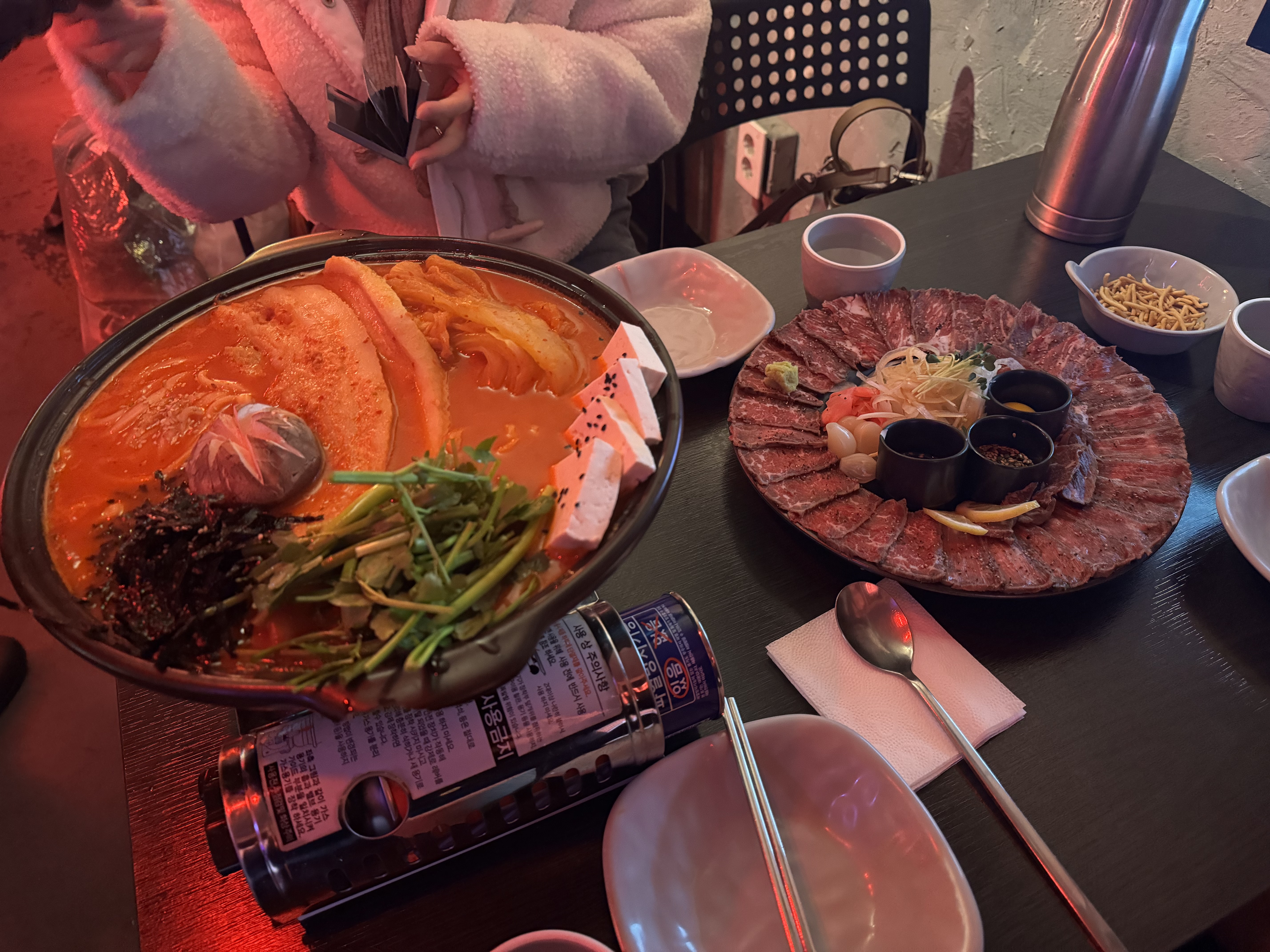 [홍대입구역 맛집 붉은낙타] 직접 가본 로컬 리뷰