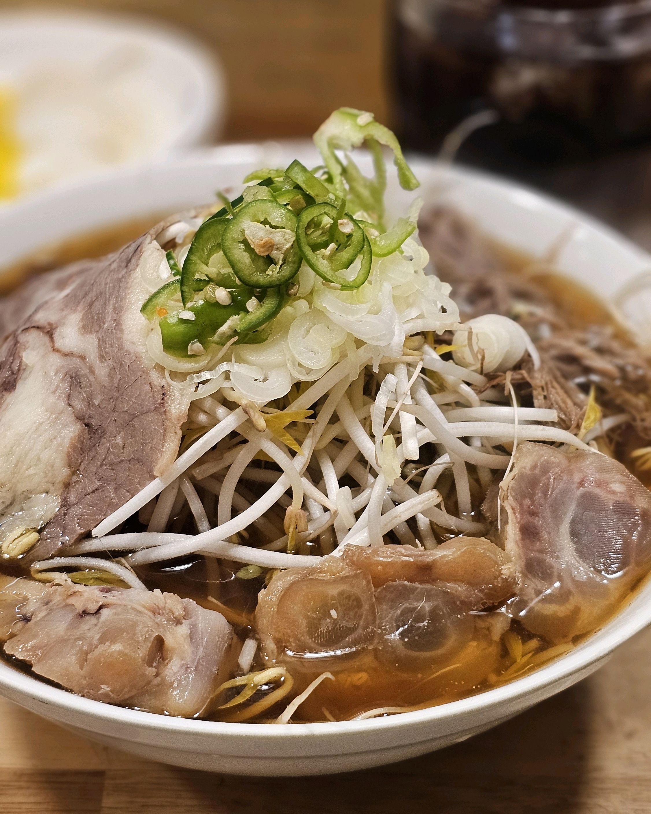 더현대 가기 전 밥 먹으러 들렸는데 - 여의나루역 맛집 미분당 여의도점