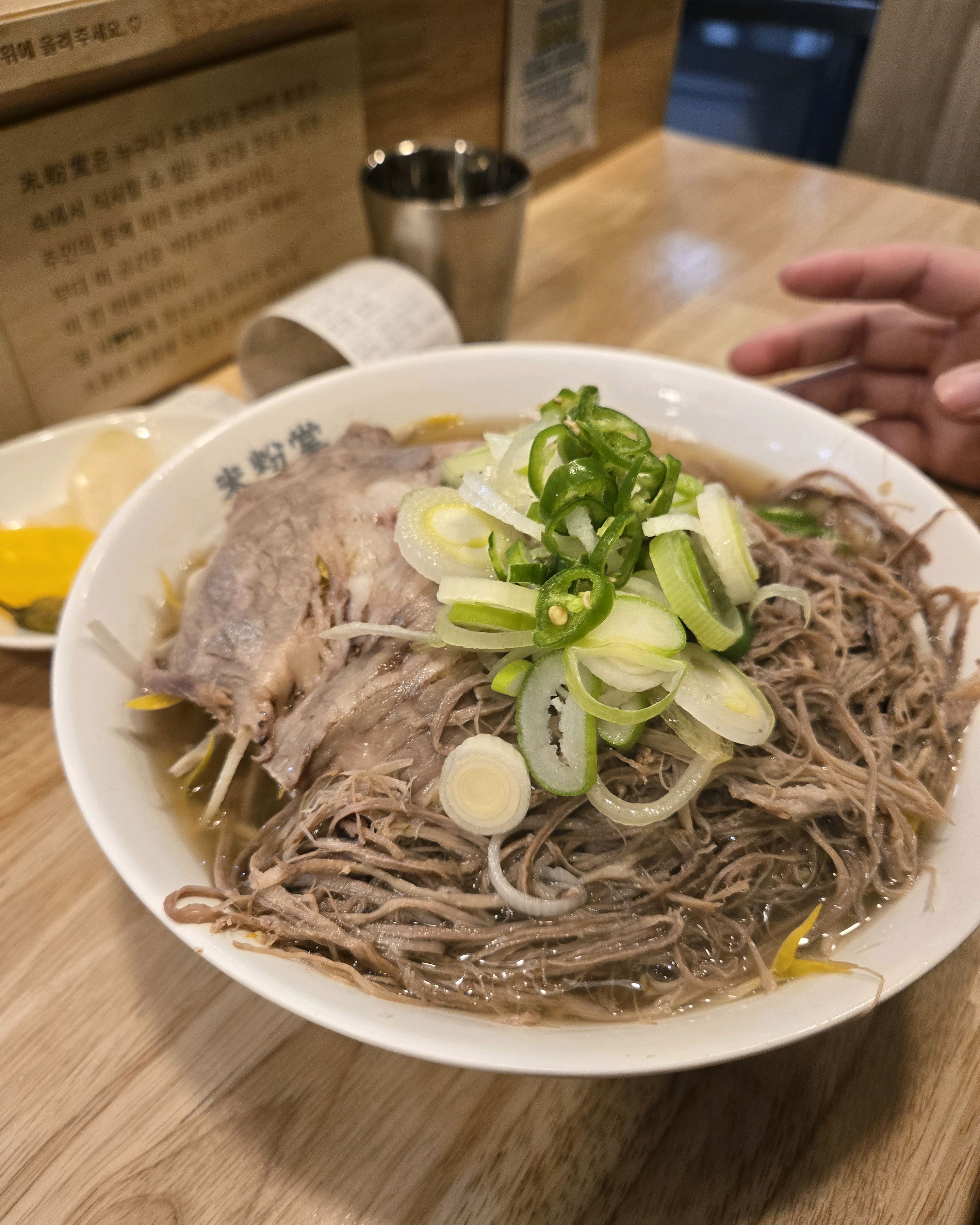 양많이 주시고 시설깔끔!! 직원 친절!! 너무 잘먹고 갑니다~~^^ 맛집~~인즈엉~~ - 부산 기장 맛집 미분당 동부산오시리아점