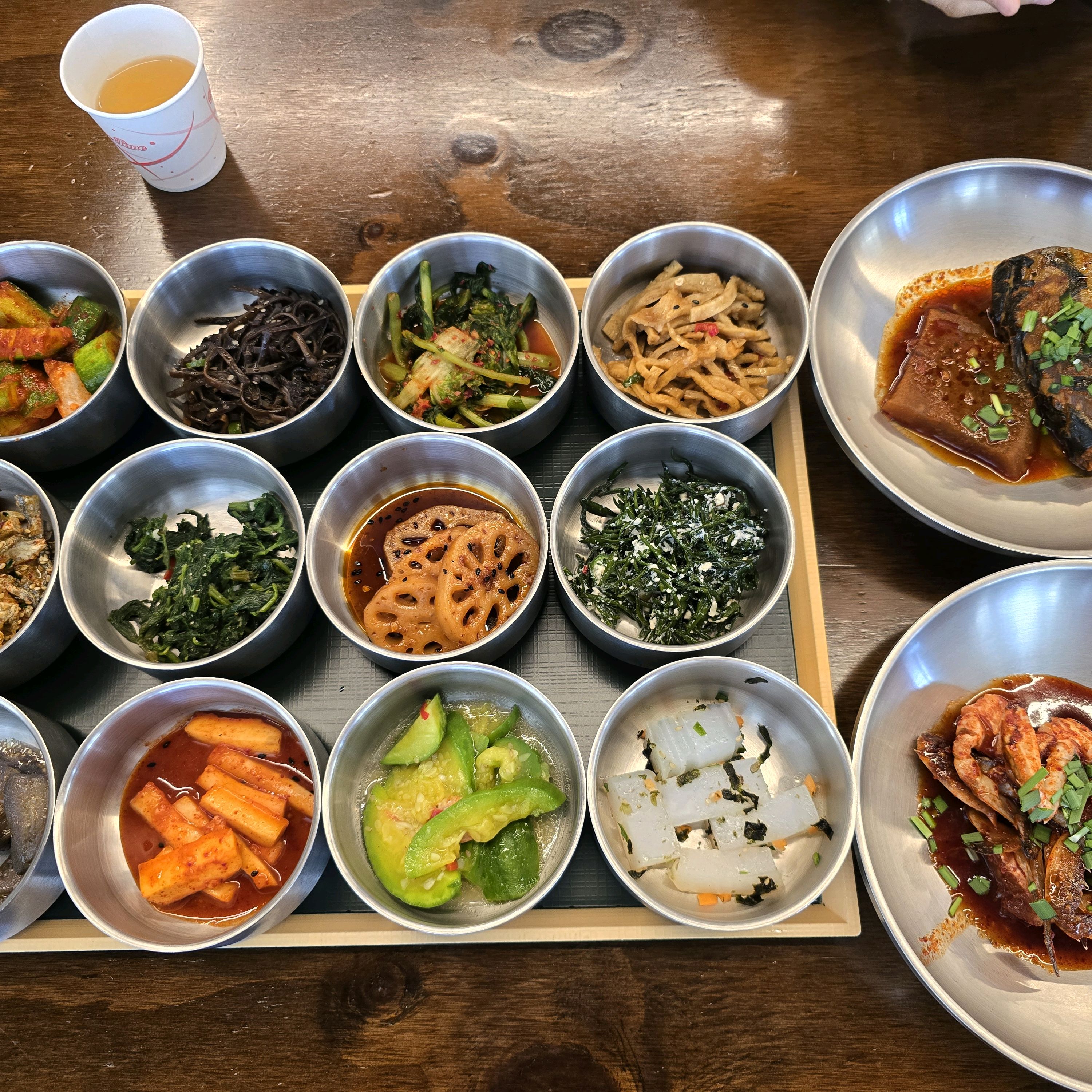 푸짐하고 맛있어요 - 대전 맛집 둥지톳밥