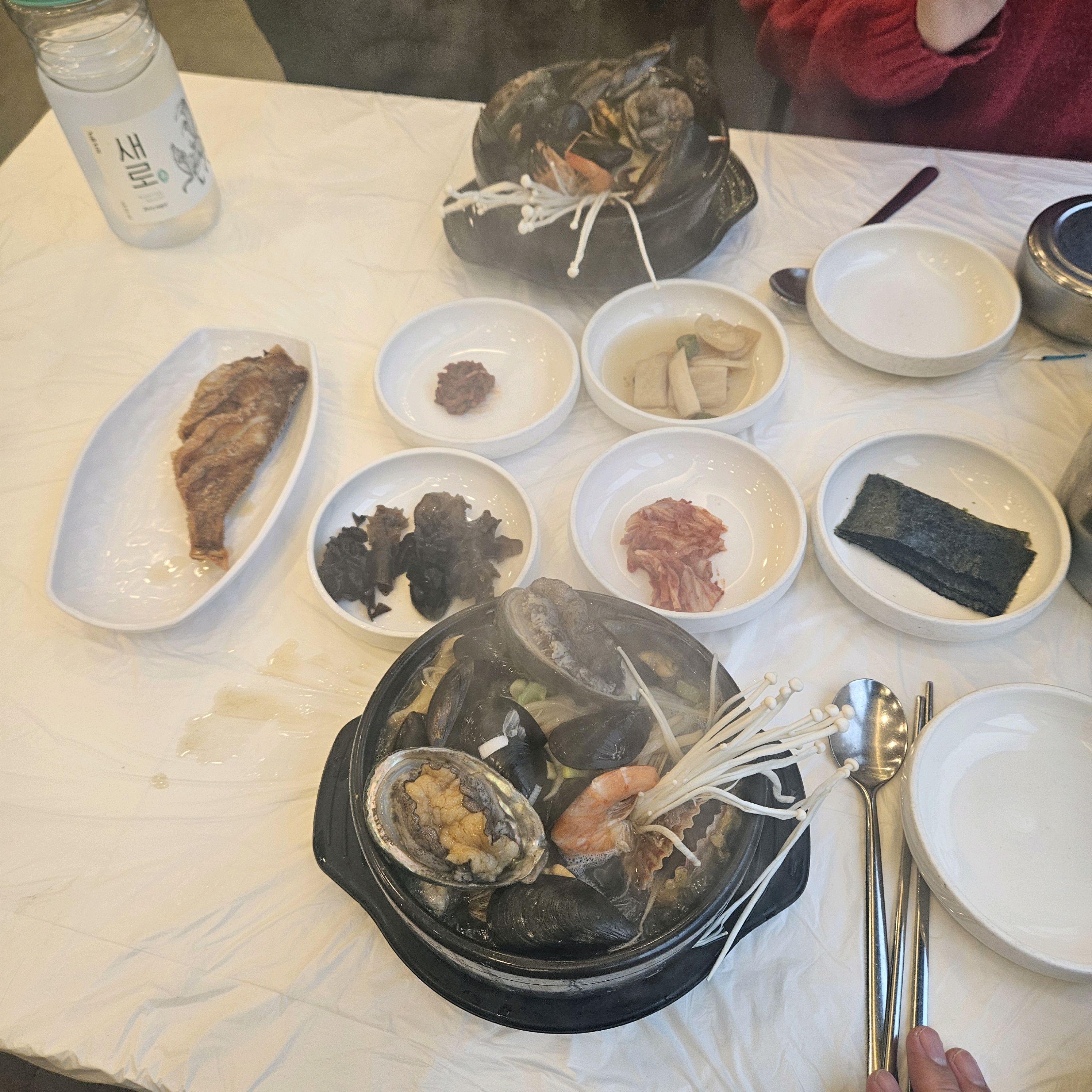 웨이팅 20분정도 - 경포대 맛집 강릉전복해물뚝배기 강릉