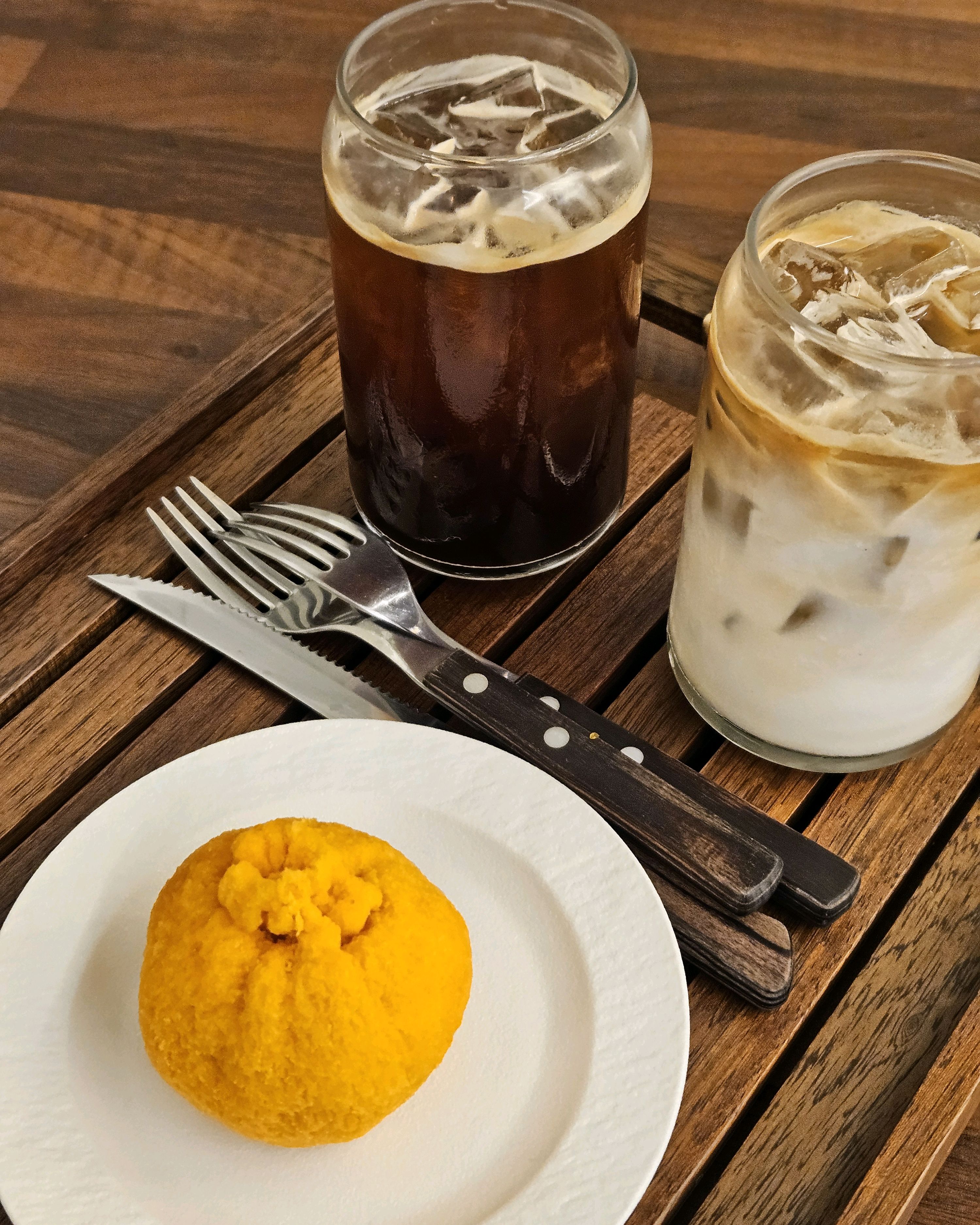 제주스러운 마싯는 디저트라서 너무 맛있게 잘 먹었습니다! 상큼달달 완전 굿 - 제주 맛집 에귤타르트 이호테우해변점