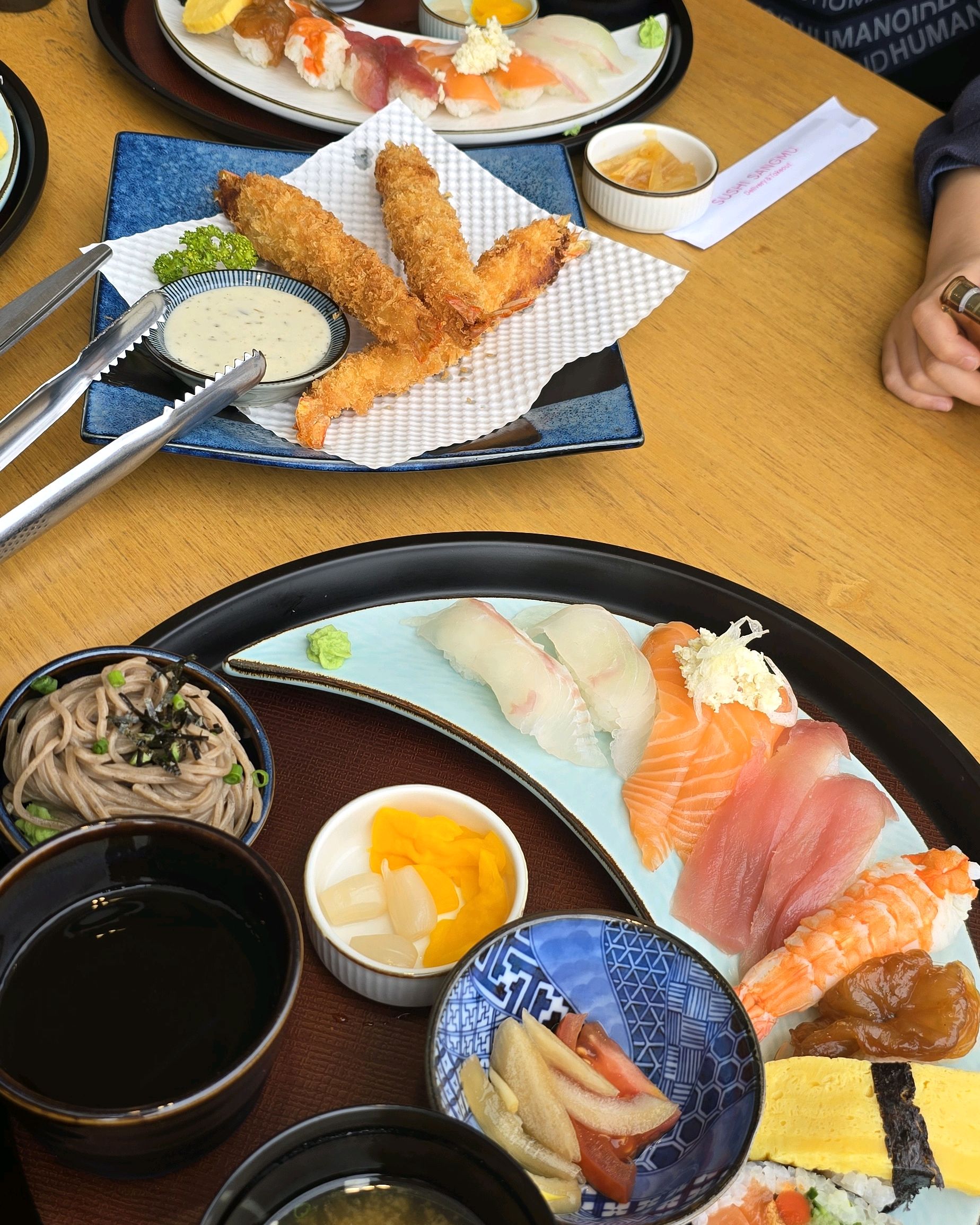 휴일을 맞아, 가족 모임 겸해서 재방문하였습니다. - 불당동 맛집 상무초밥 신불당점