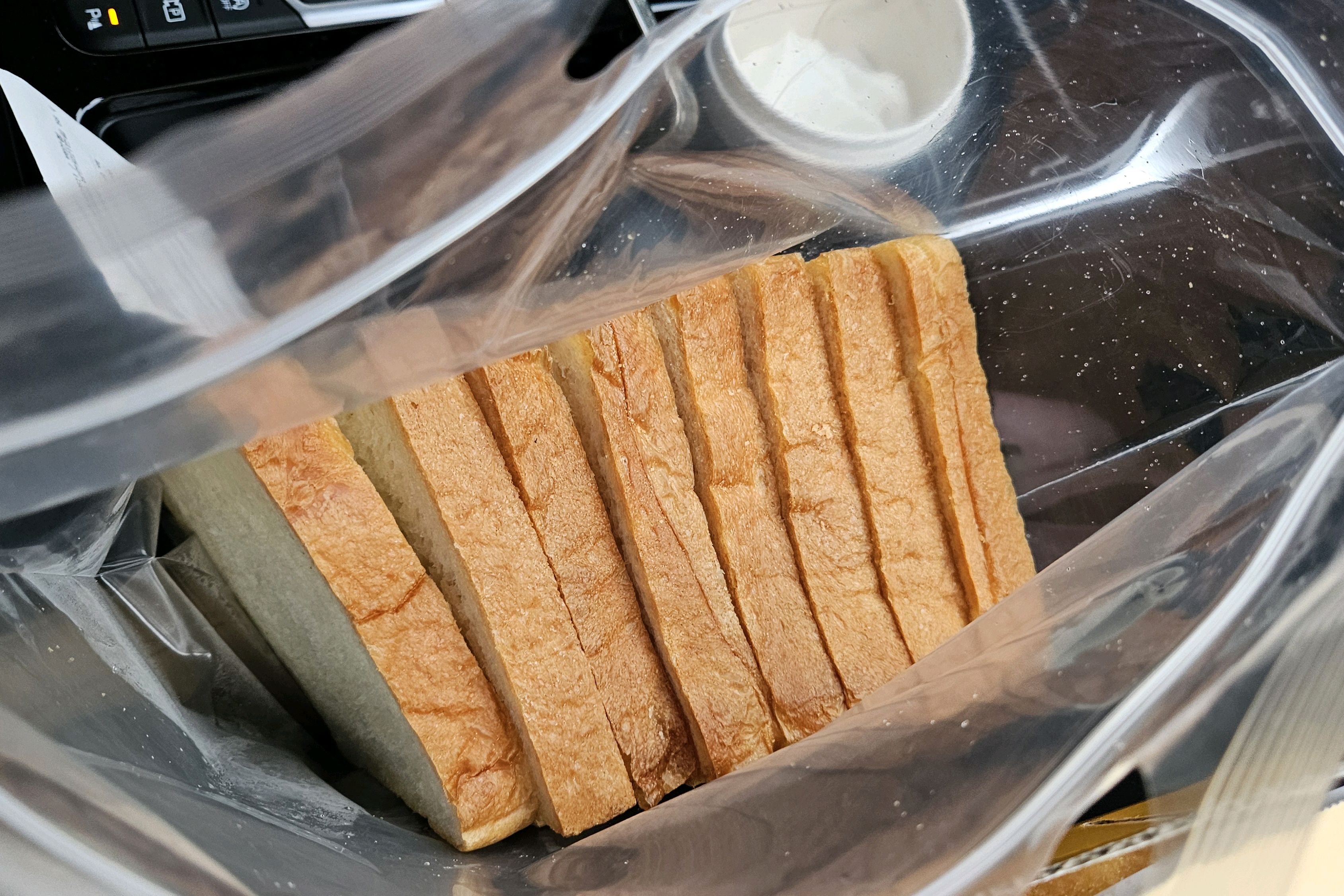 제주살이 숙소 근처에 맛있는 꽈배기집이 있다길래 방문함 - 제주 맛집 백한철꽈배기&식빵