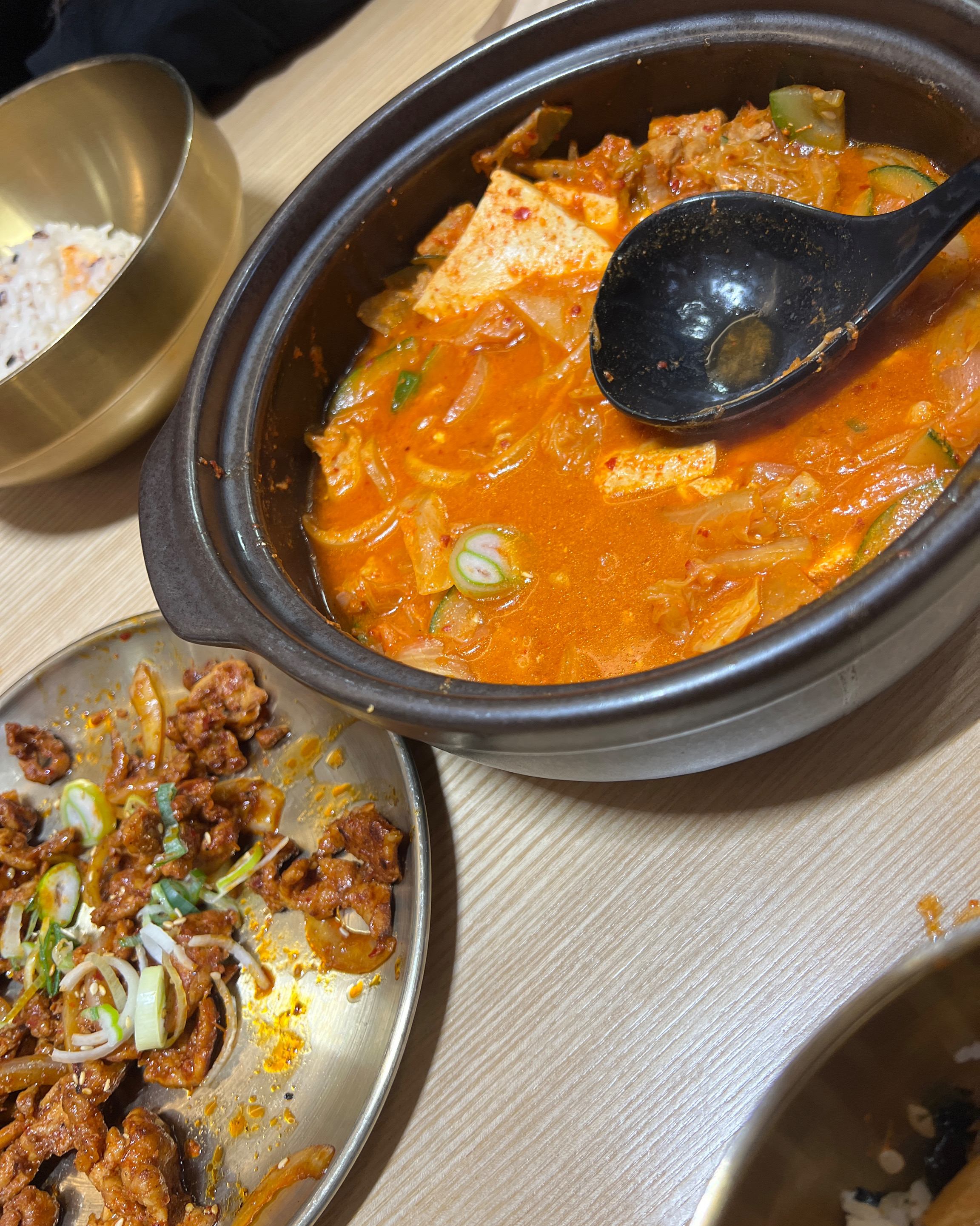 [홍대입구역 맛집 밥장인 홍대점] 직접 가본 로컬 리뷰