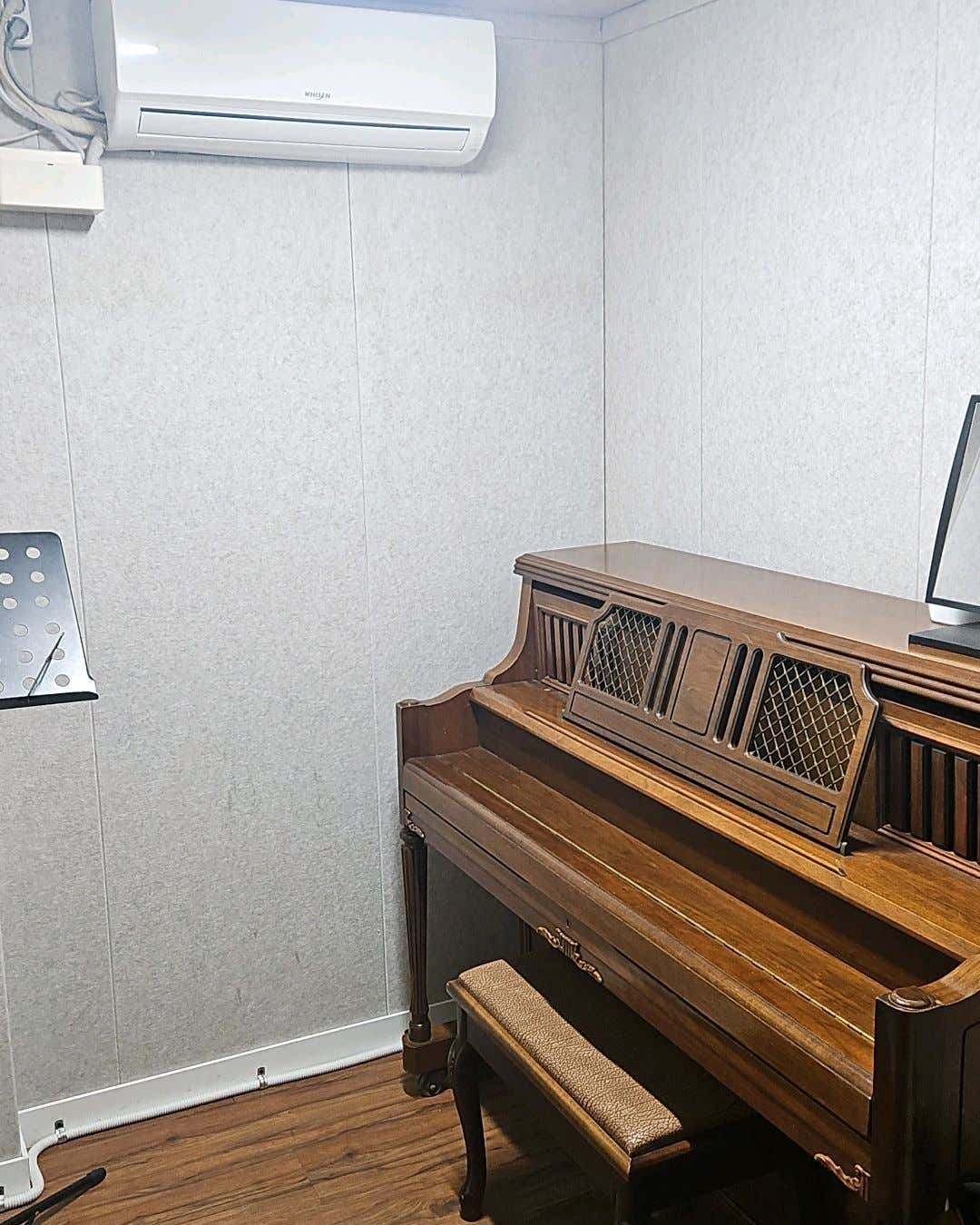 2번째 스튜디오 사진