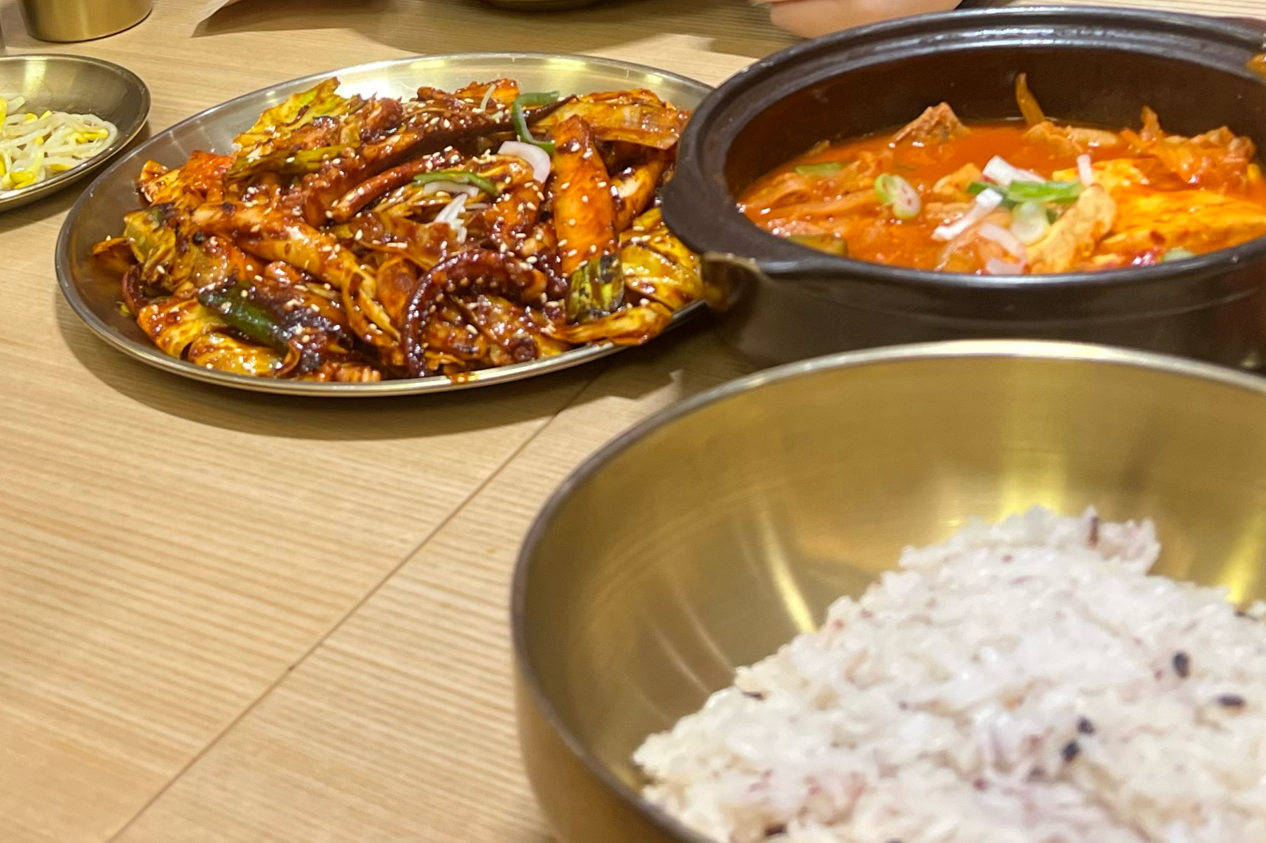 [홍대입구역 맛집 밥장인 홍대점] 직접 가본 로컬 리뷰