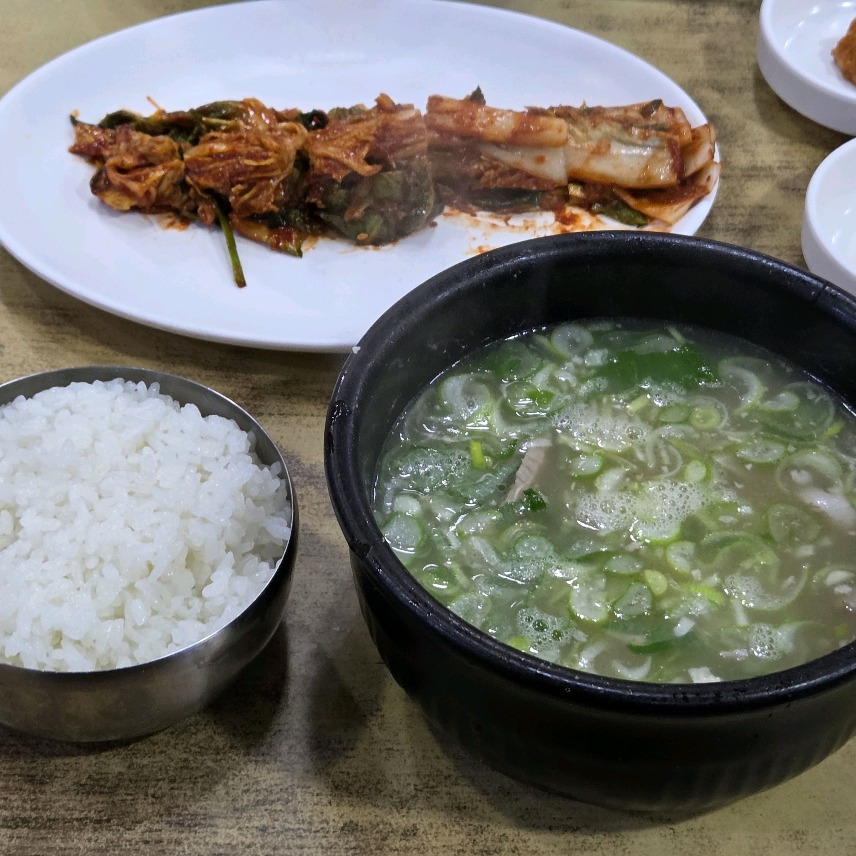 [부산역 맛집 본전돼지국밥] 직접 가본 로컬 리뷰