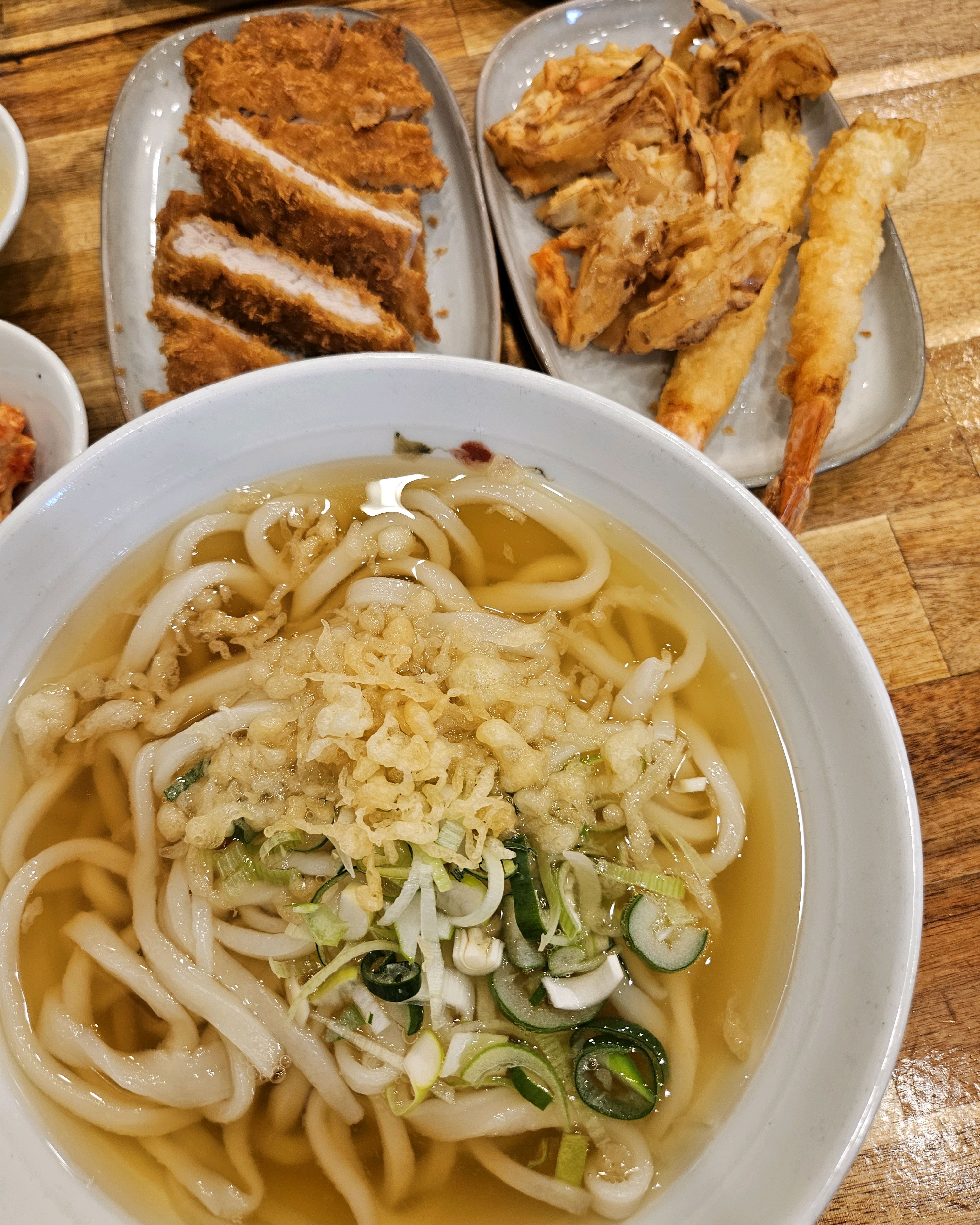 언제나 대기 30분이지만 기다렸다가 먹는 곳이에요 - 대전 맛집 토미야