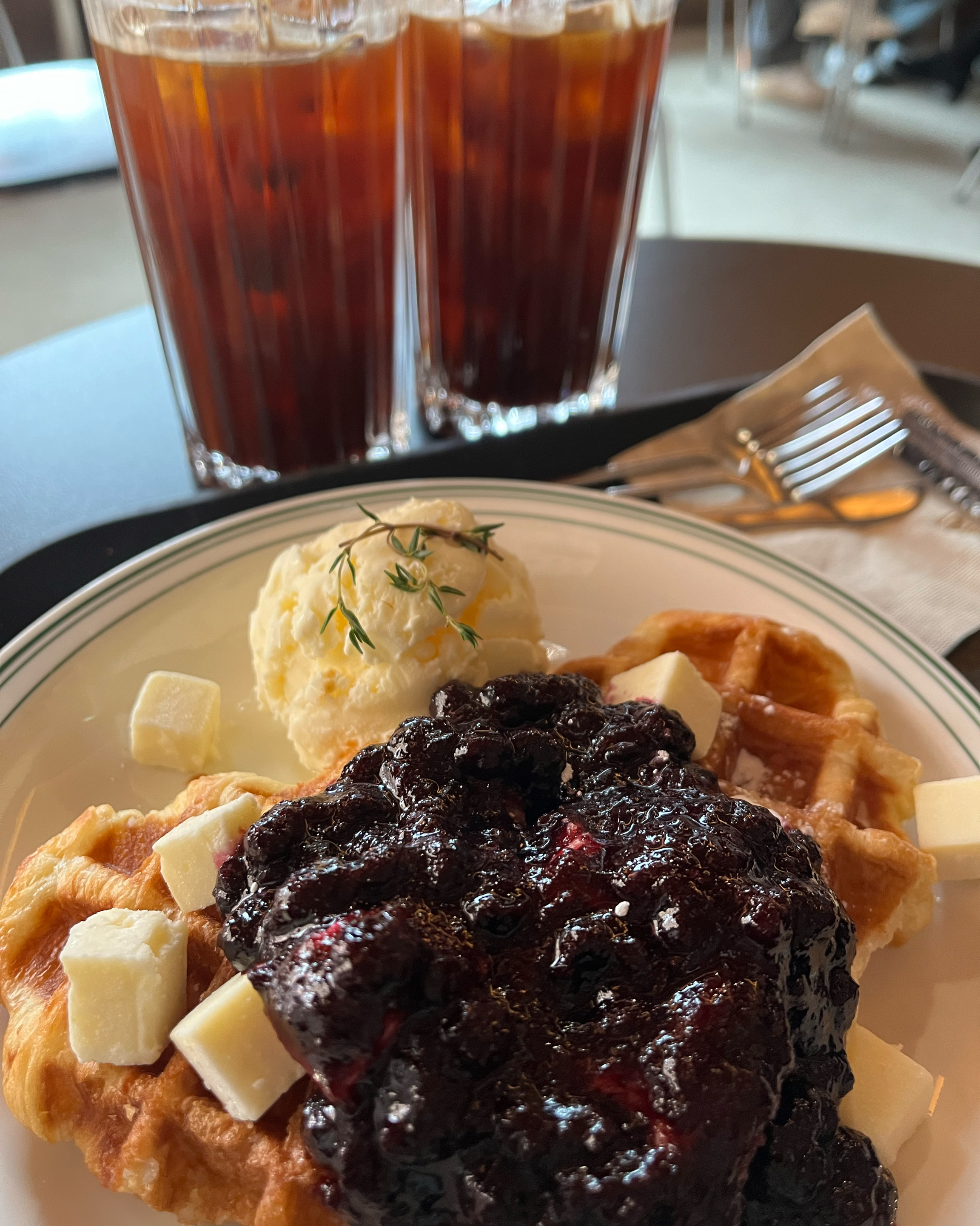 [홍대입구역 맛집 아벨롭 홍대본점] 직접 가본 로컬 리뷰