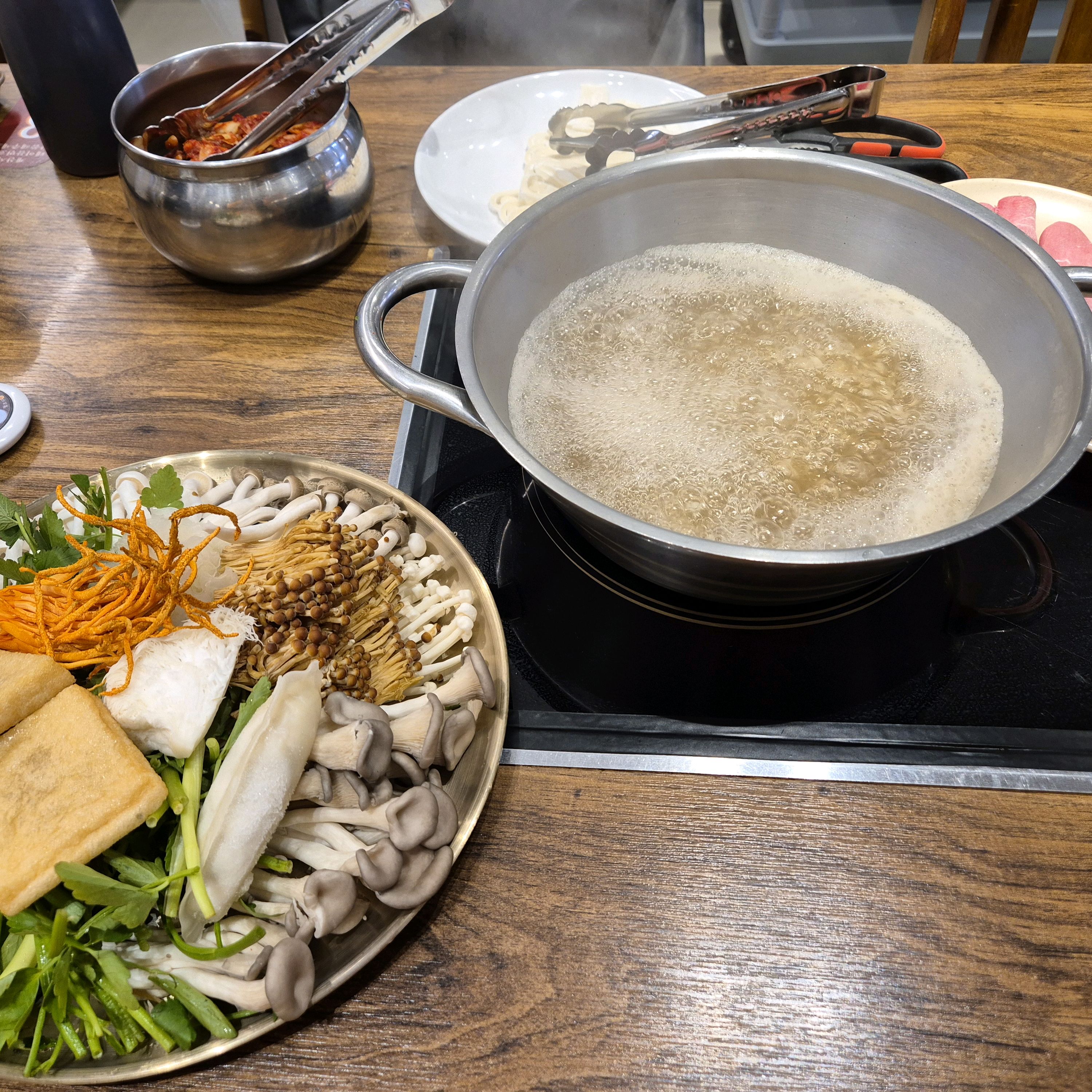 정자역 맛집 구좌리 얼크니손칼국수 분당금곡직영점 내돈내산 방문리뷰