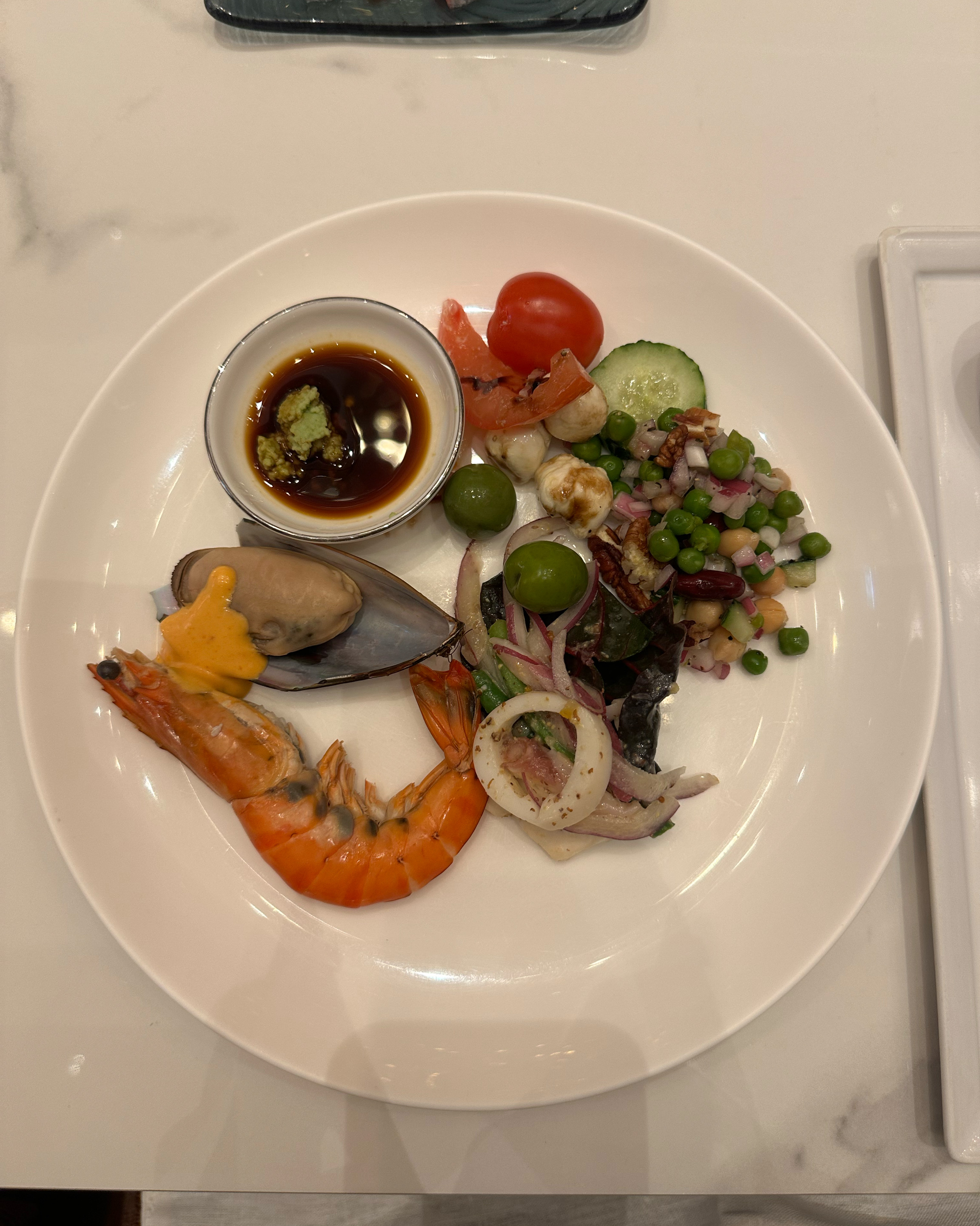 가깝고 주차도 편해서 좋아요. - 제주 맛집 제주 드림타워 그랜드 키친