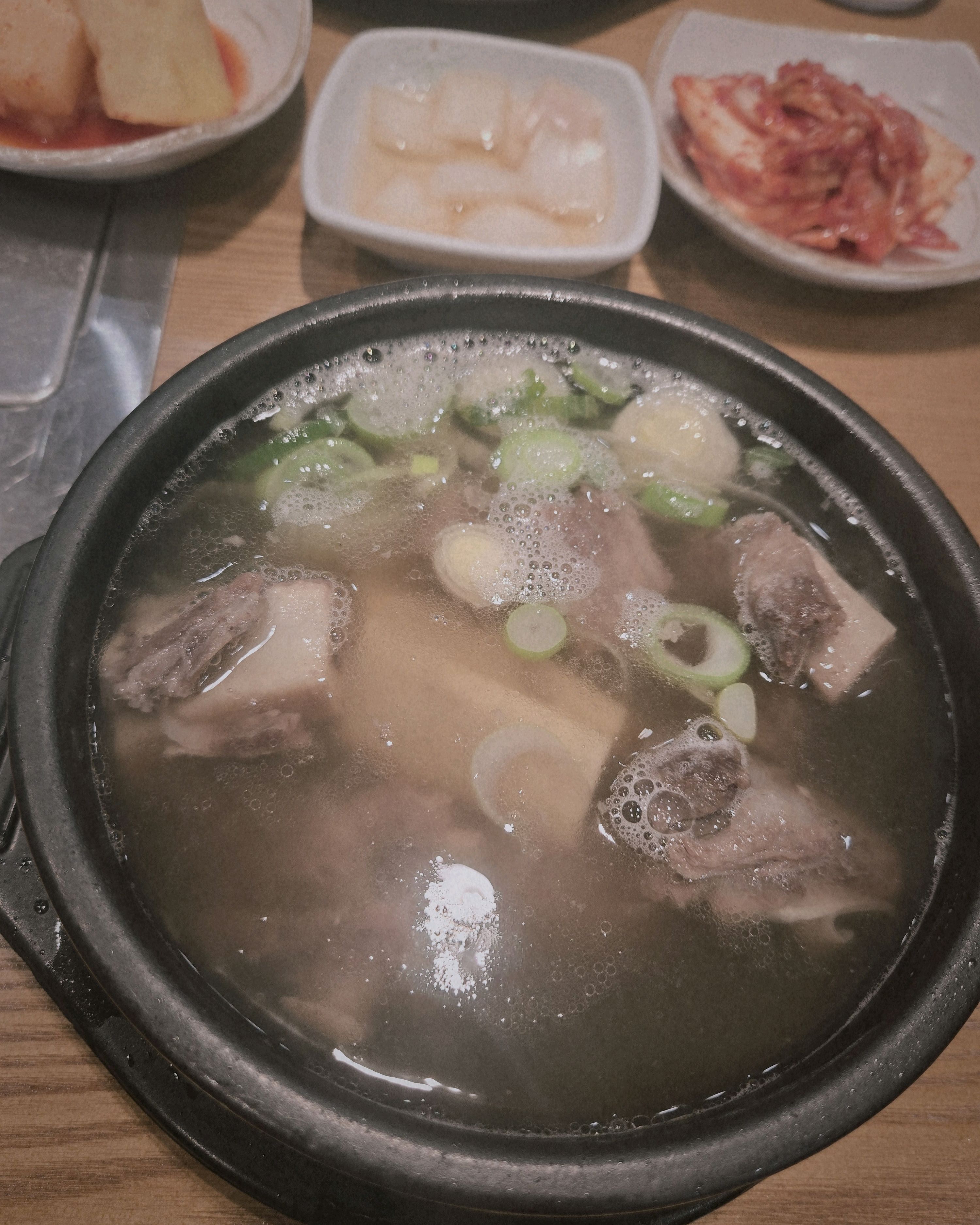 점심에 갈비탕 맛있게 먹었어요🍖 - 대전 맛집 사리원면옥본점