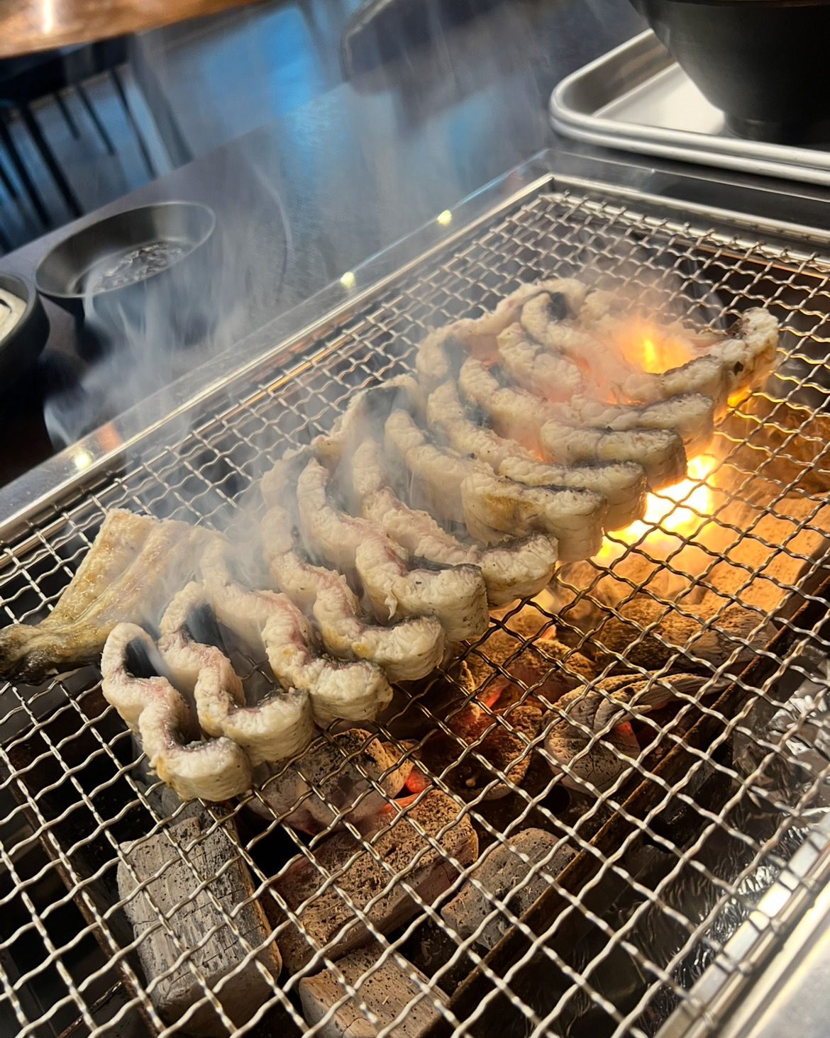 직접구워주시고 - 인천 맛집 장어촌