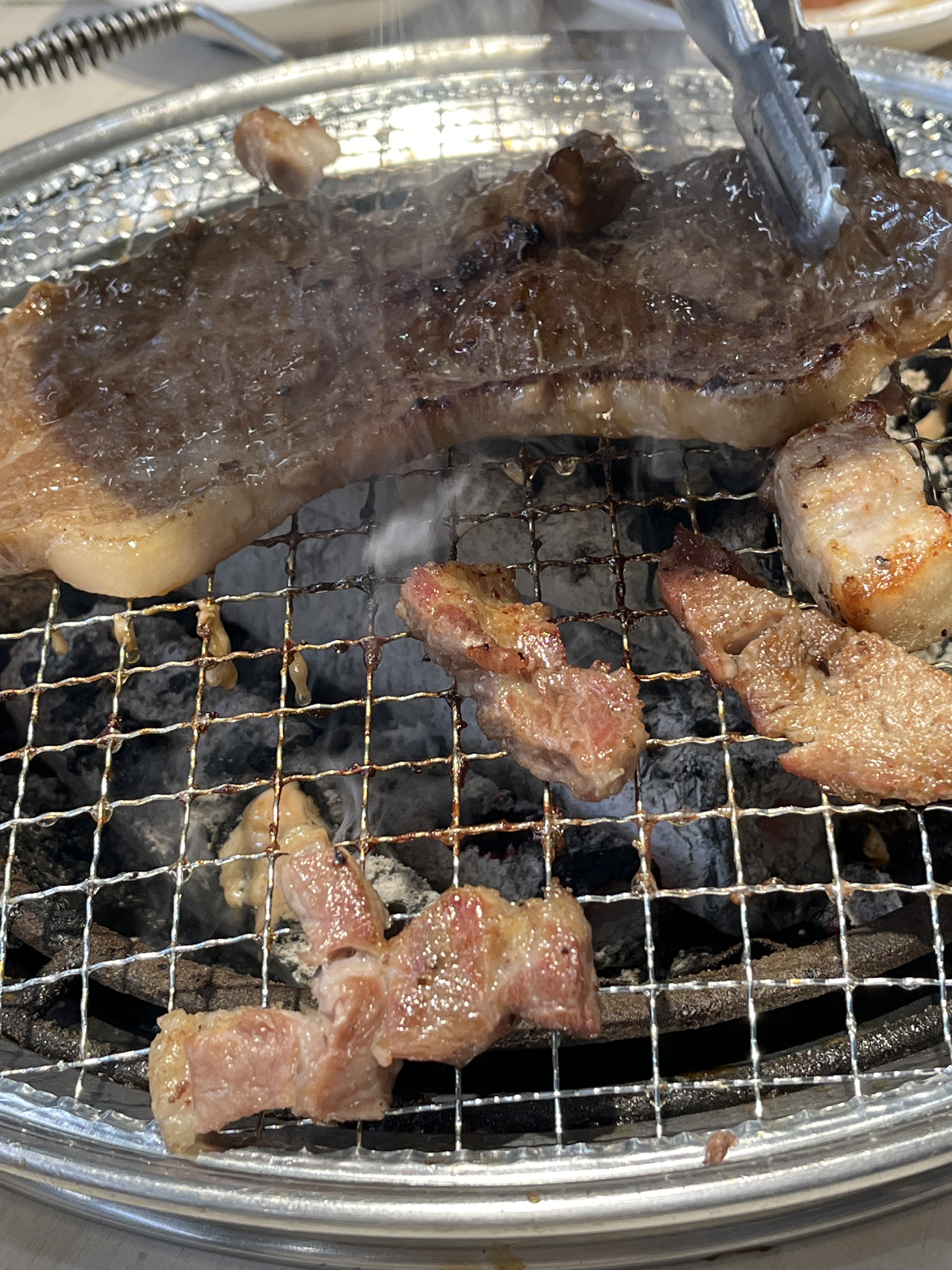 저렴하게 갈비랑 돼지고기 무한으로 먹을 수 있어서 좋아요 양념갈비 맛있어요! - 화곡동 맛집 명륜진사갈비 서울까치산점