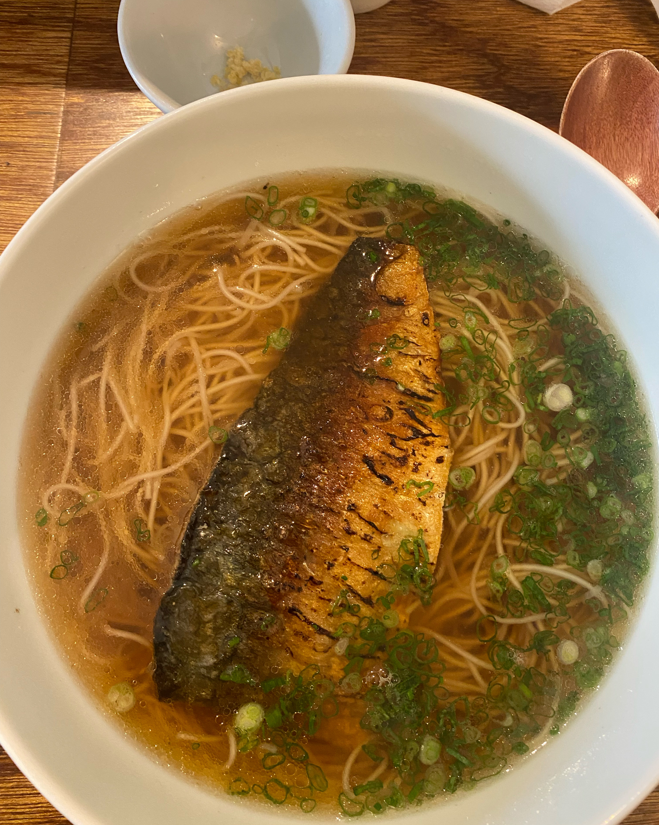 고등어소면 담백하고 구수해요 - 대구 맛집 동아식당