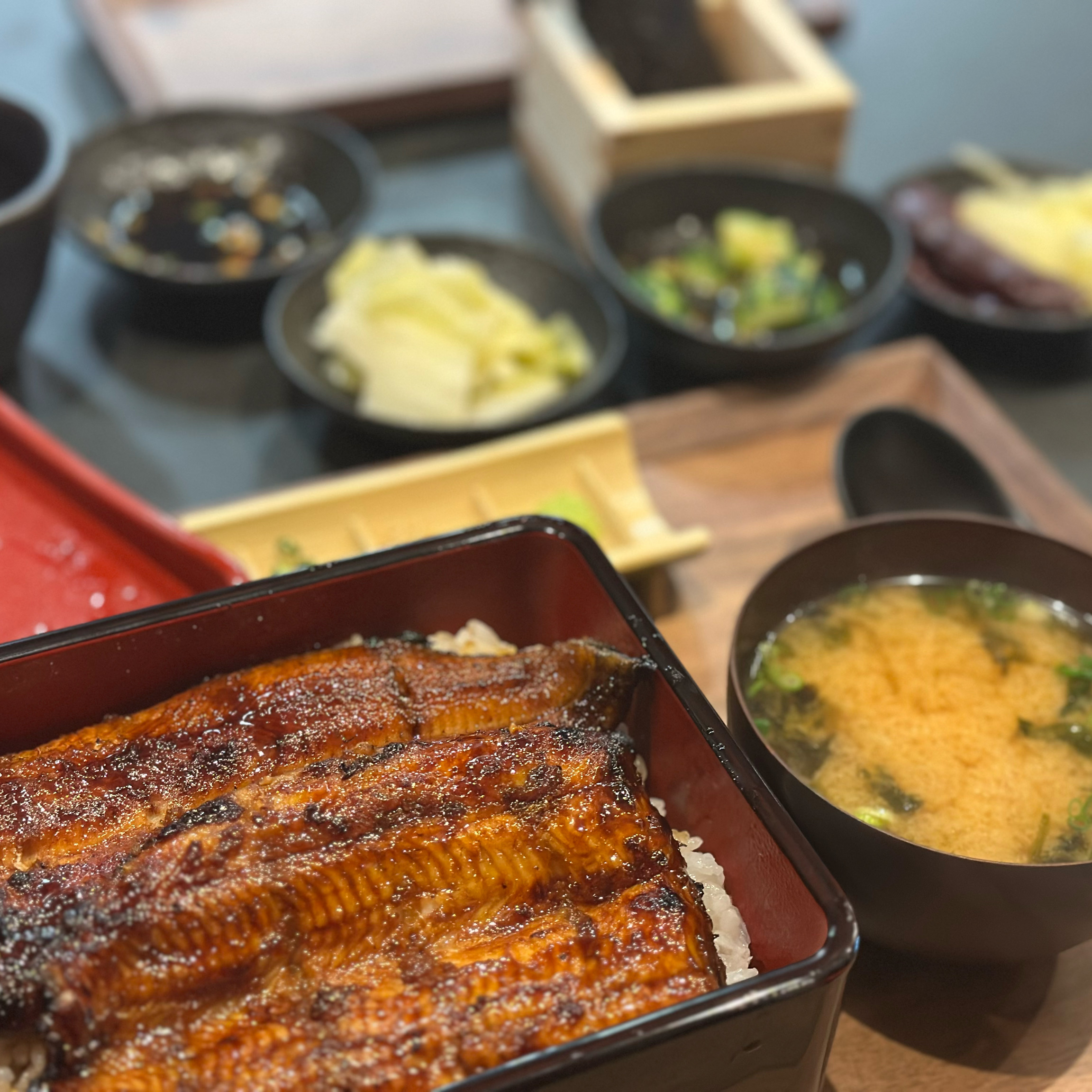 신의한모가 장어덮밥집으로 바꼈다 - 제주 맛집 동경밥상