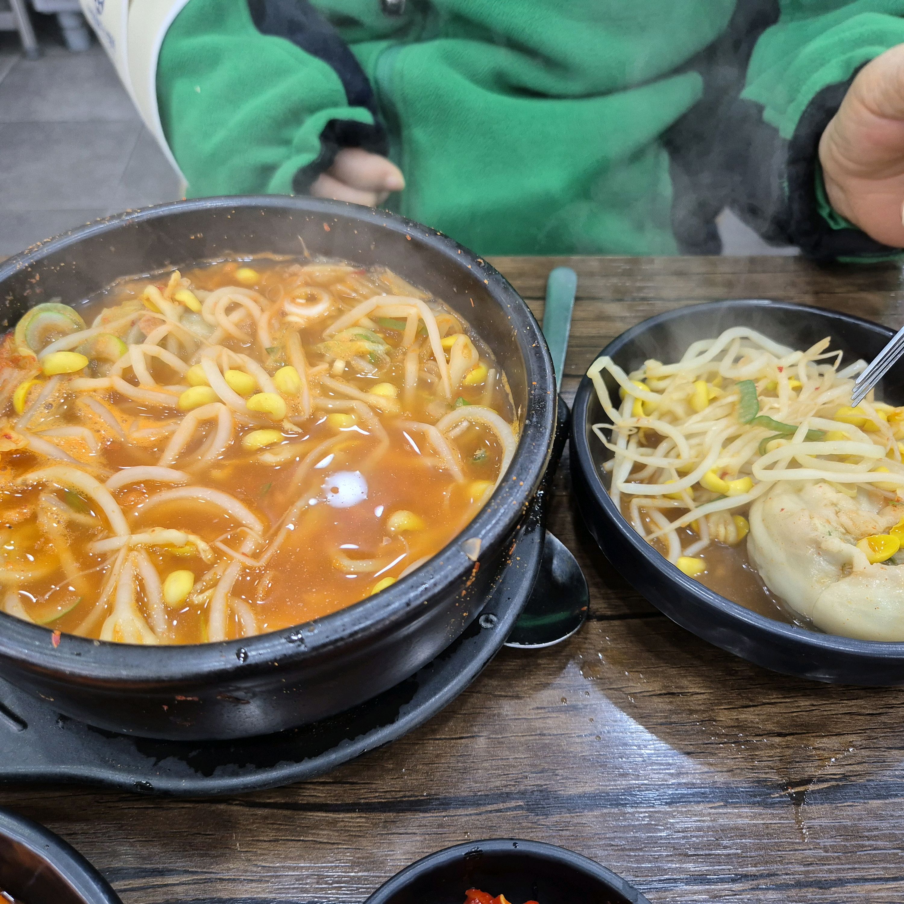 저렴하면서 맛보장맛집 - 천호동 맛집 콩심 서울굽은다리역점