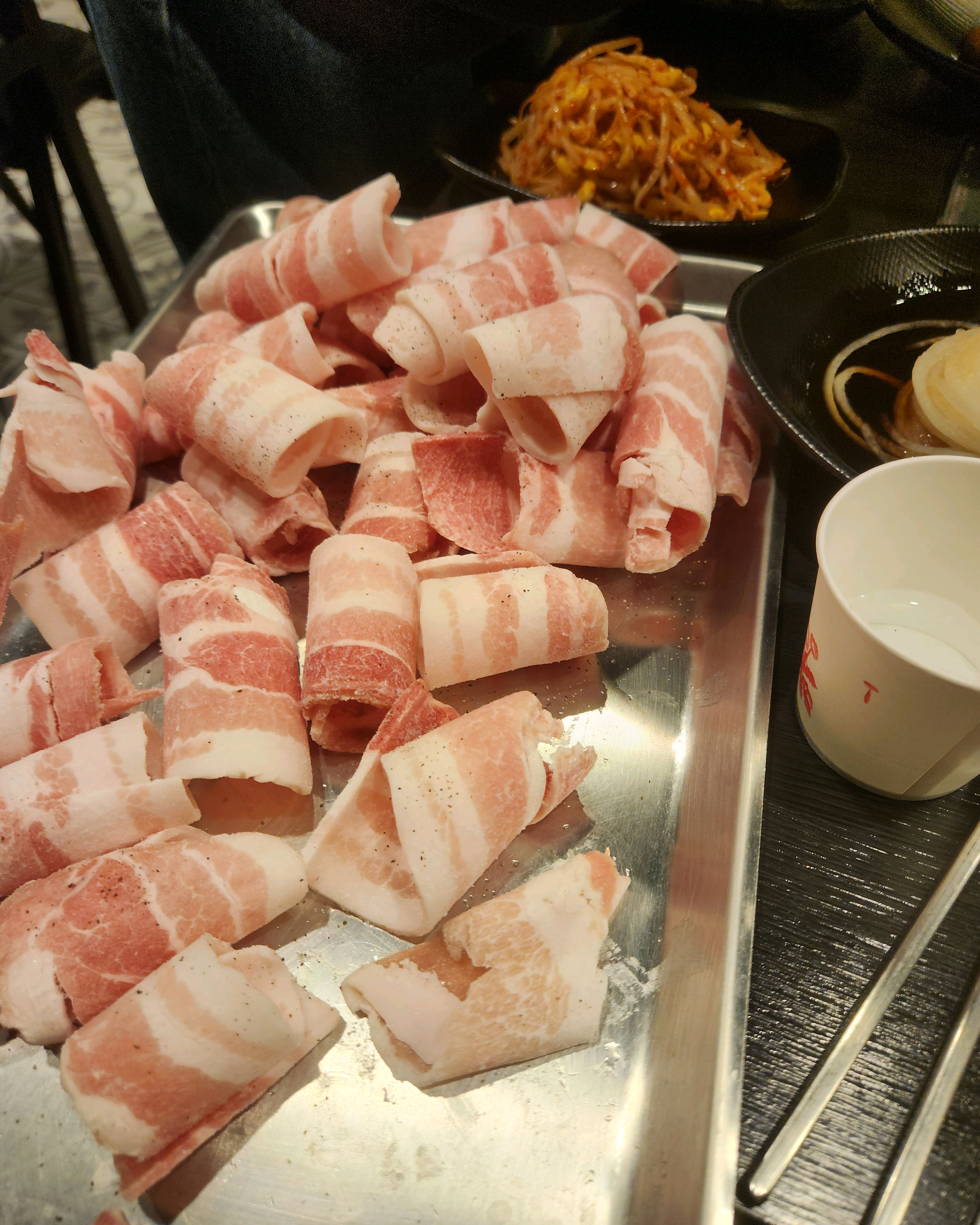 사장님이일단 친절하시고 두번째방문입니다 이제야리뷰쓰네요~ 완전맛나고 분위기인테리어도 엄청좋