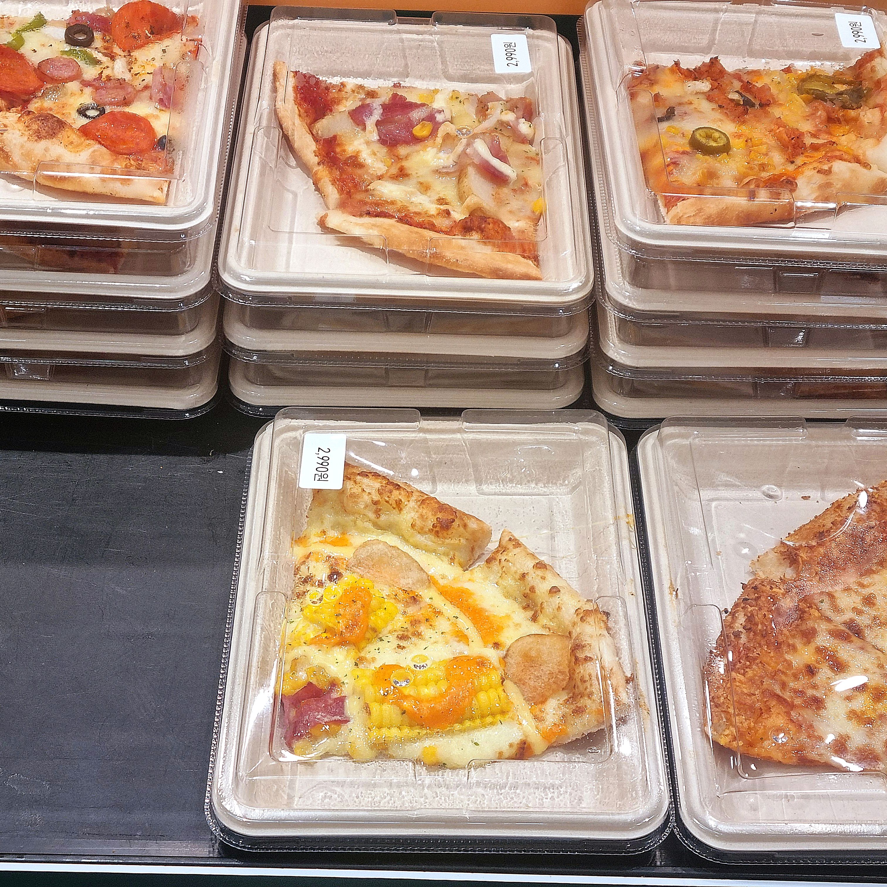 가성비 피자 : ) - 반월당역 맛집 피자몰 동아쇼핑점