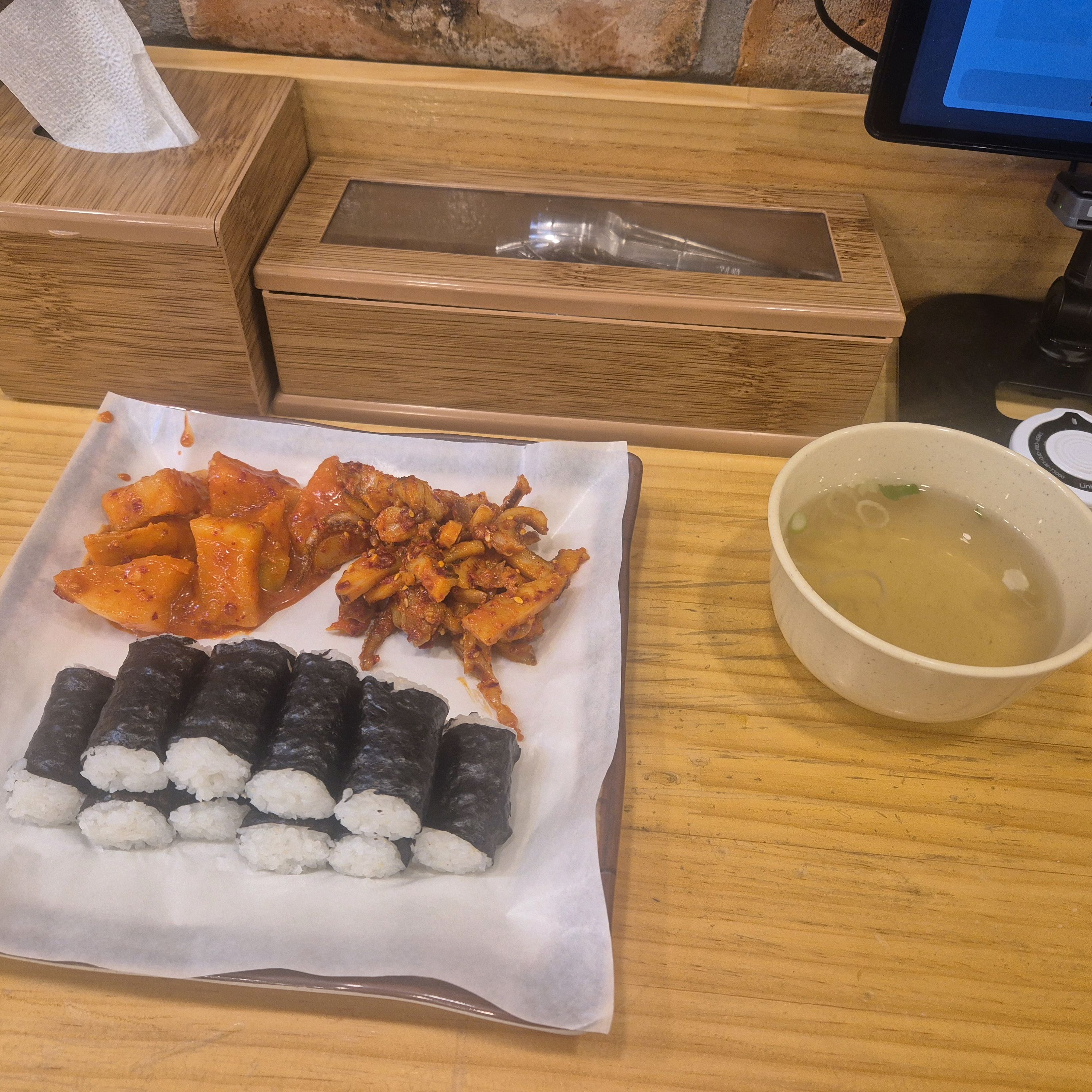 [명동 맛집 명동충무김밥] 직접 가본 로컬 리뷰