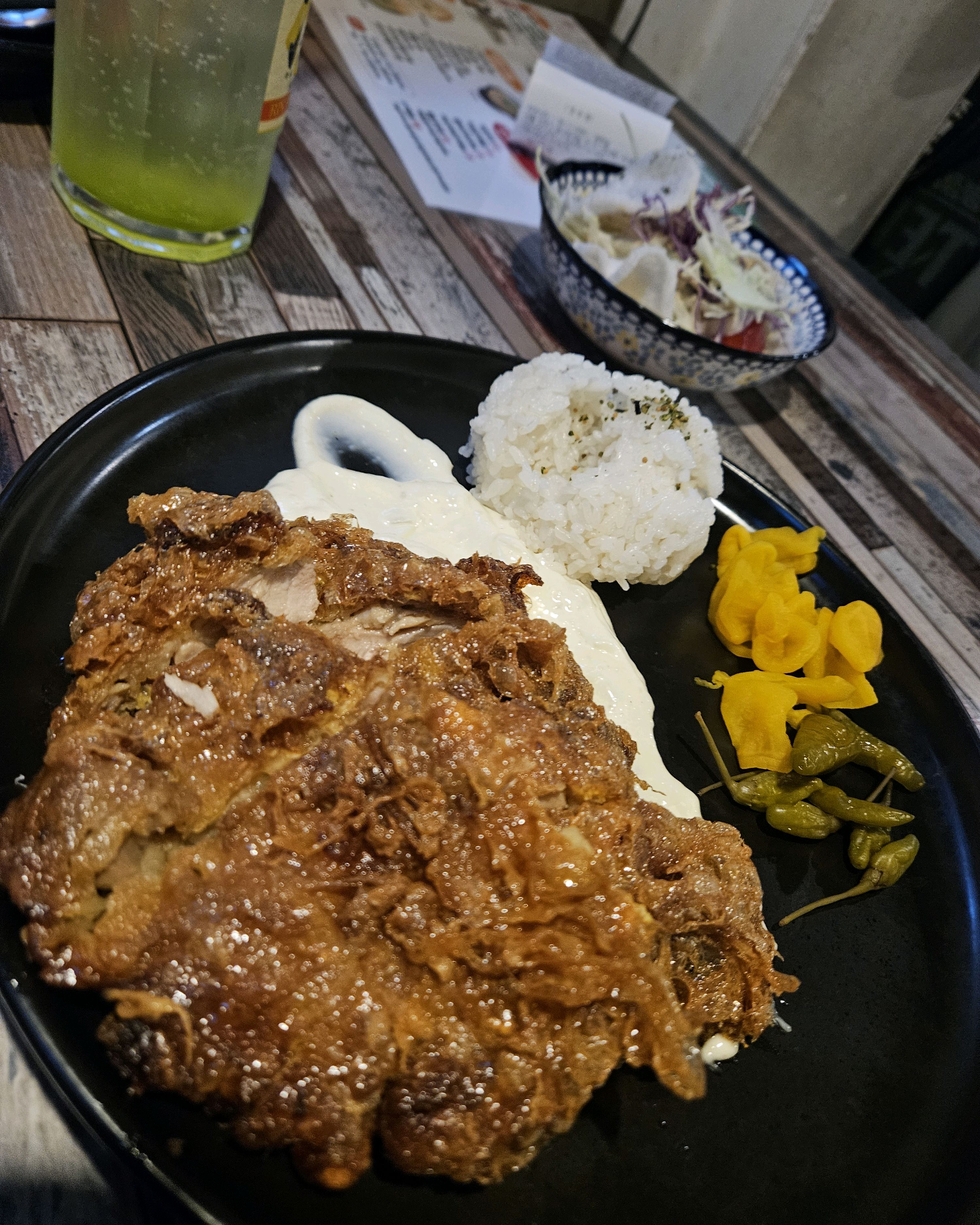[홍대입구역 맛집 카쿠시타] 직접 가본 로컬 리뷰