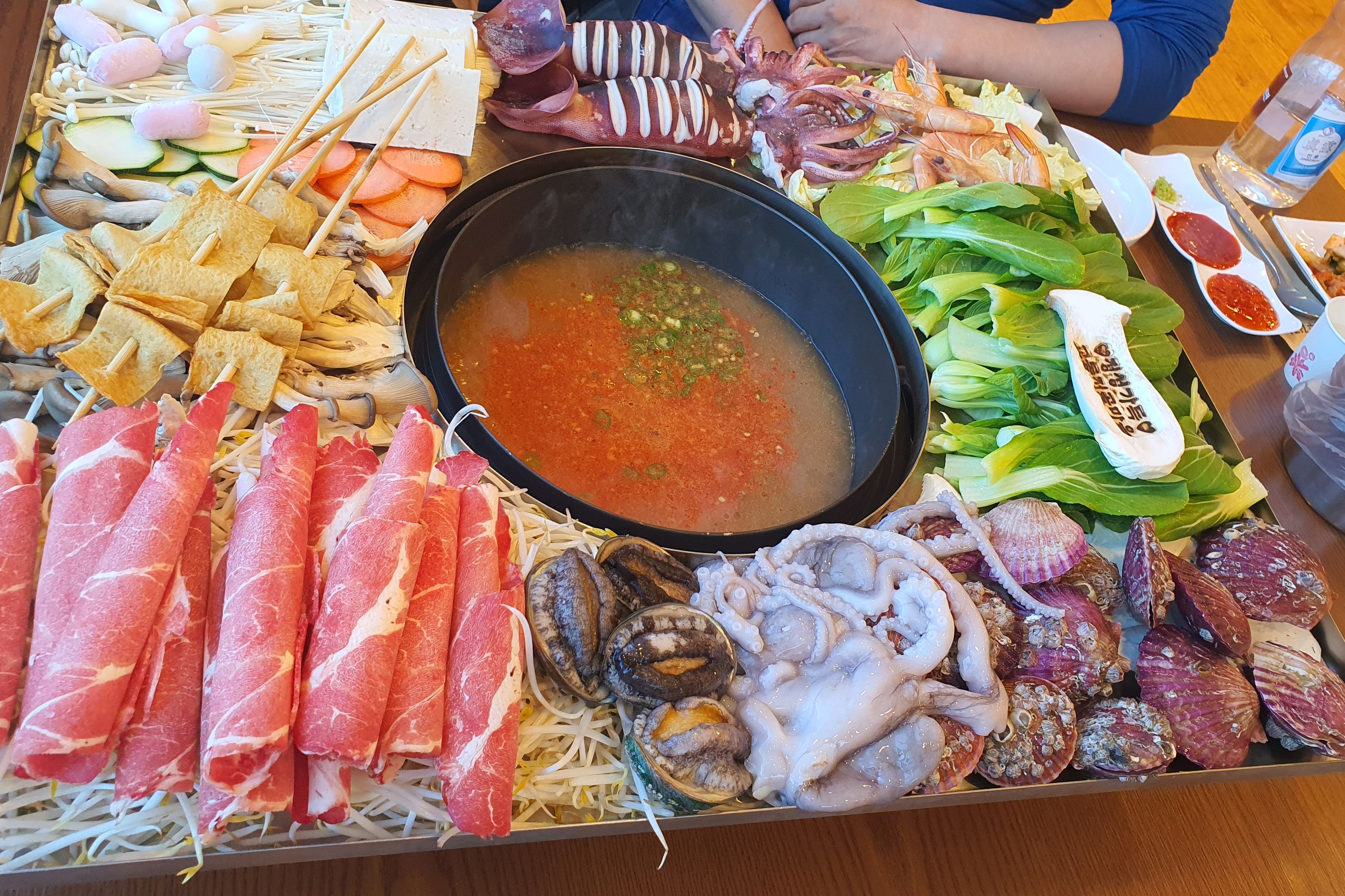 [삼척 맛집 교동전골마을 삼척본점] 직접 가본 로컬 리뷰