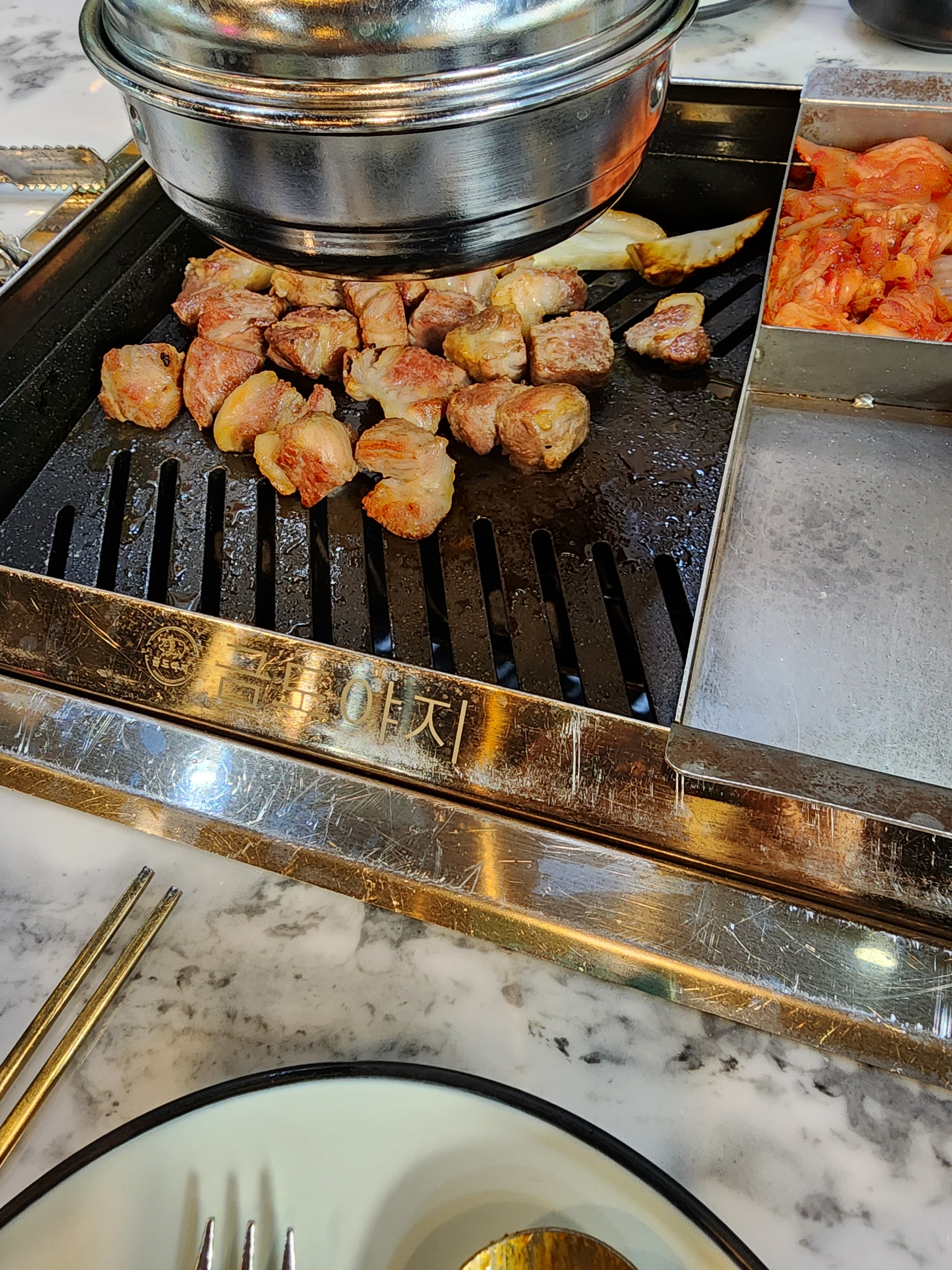 목살이 정말 최고예요 - 인천 맛집 금도야지 루원시티본점